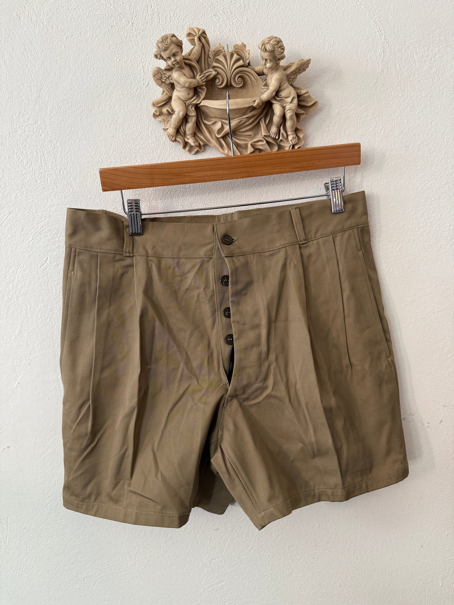 Vintage Italian Army Shorts with Buttons 89 cm
