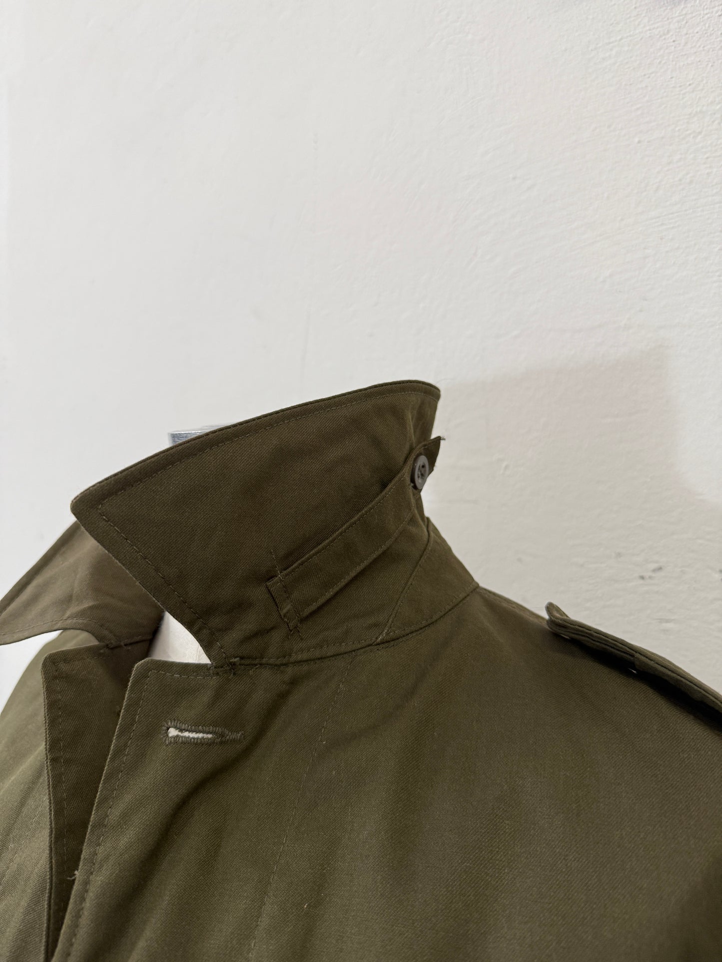Vintage 90’s Czech Army Jacket “XL”