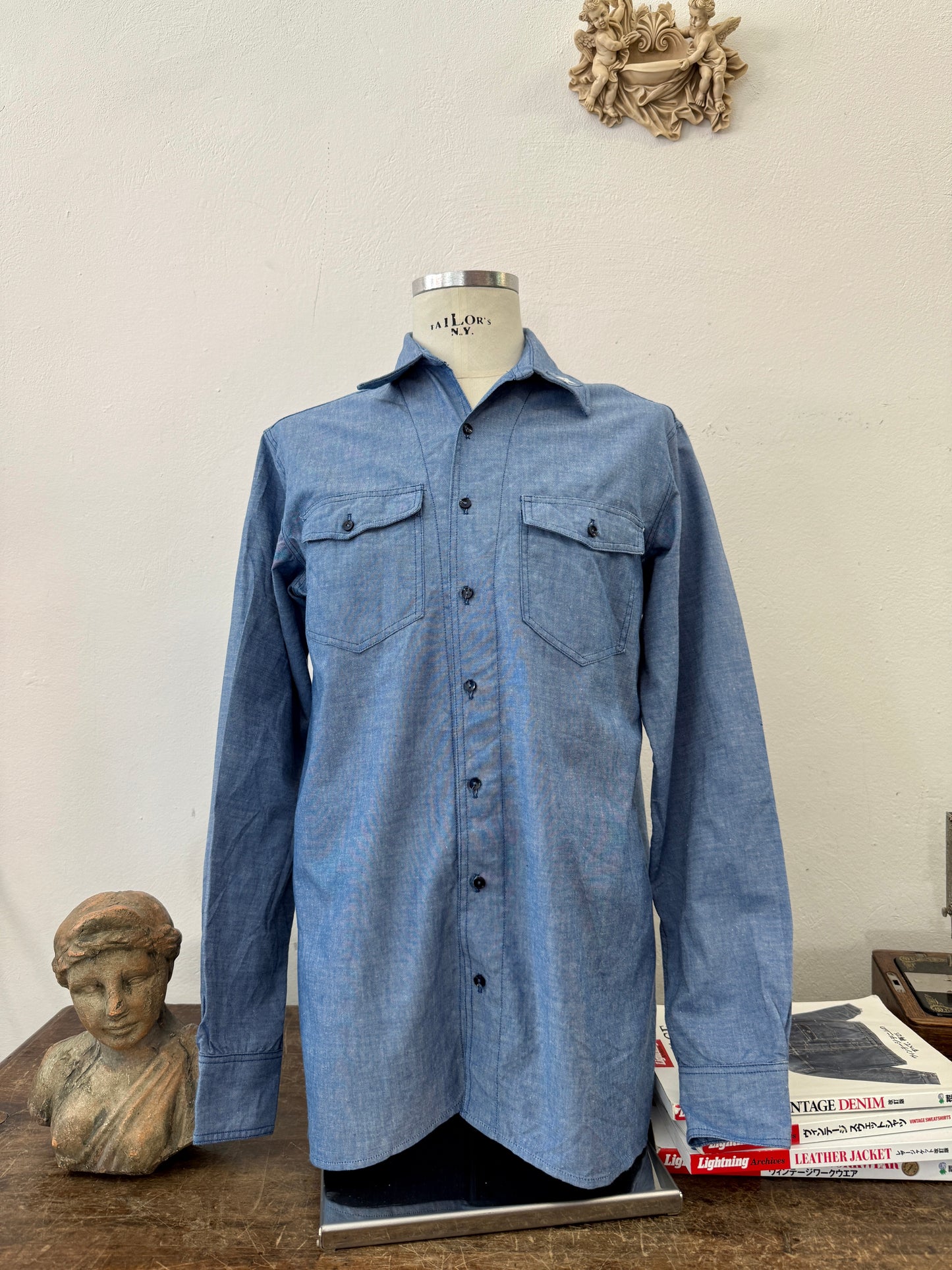 Vintage 90’s Italian Navy Shirt “L”
