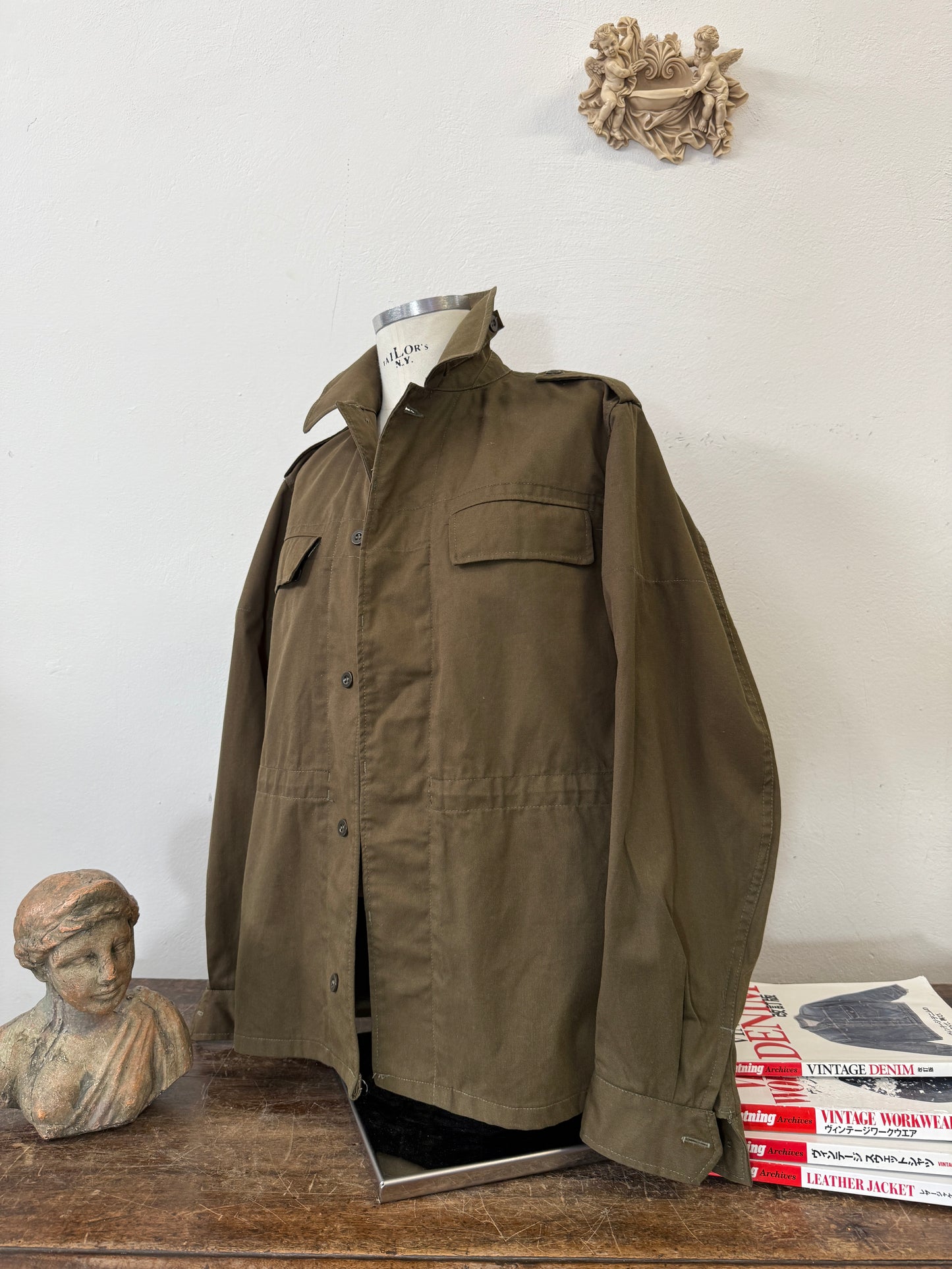 Vintage 90’s Czech Army Jacket “XL”