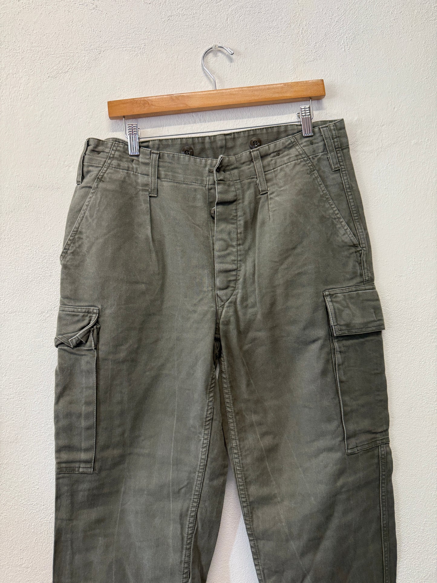 Vintage 80’s German Army Moleskin Cargo Pants “W34”