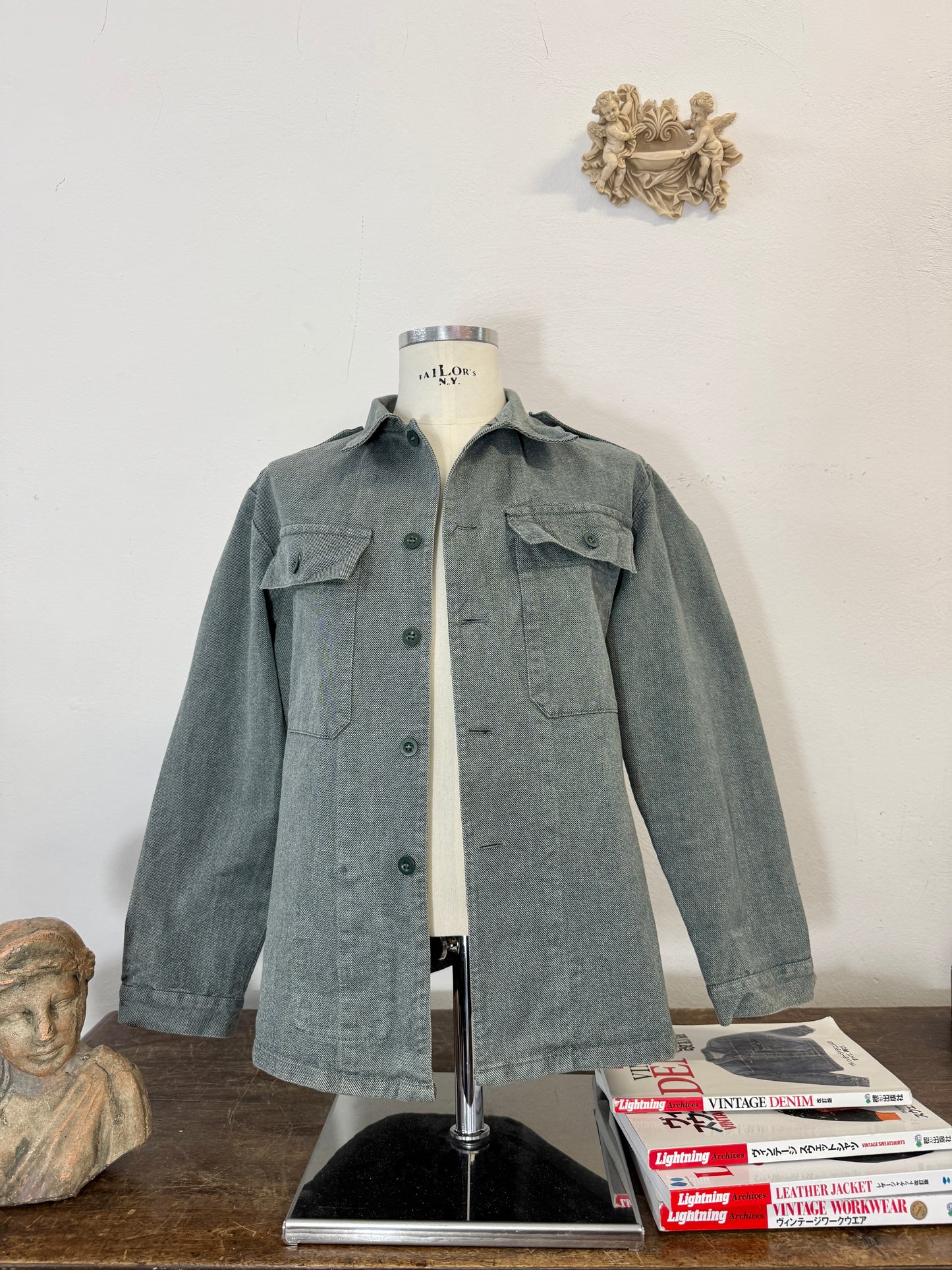 Vintage Swiss Army Jacket “M/L”
