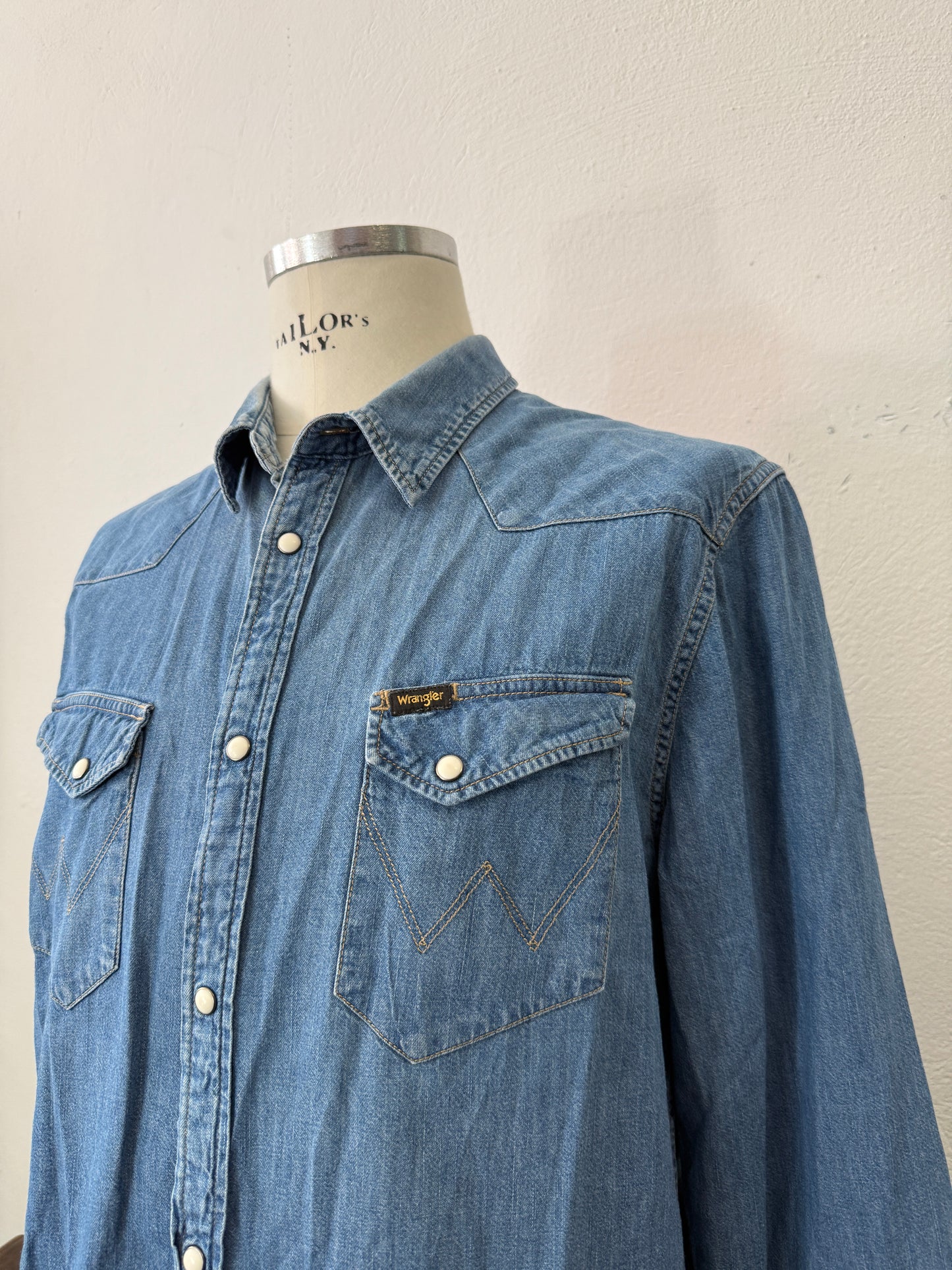 Vintage Wrangler Denim Shirt “XL”