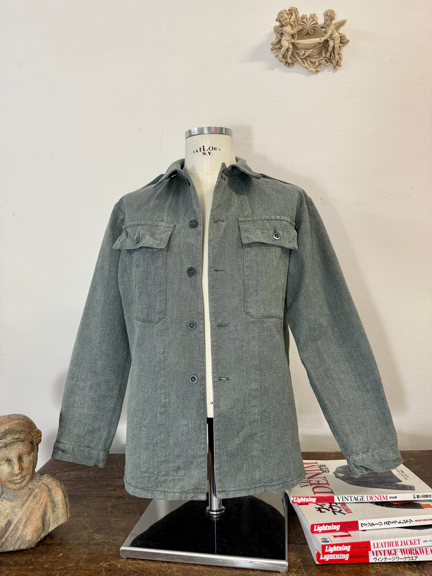 Vintage Swiss Army Jacket “M/L”