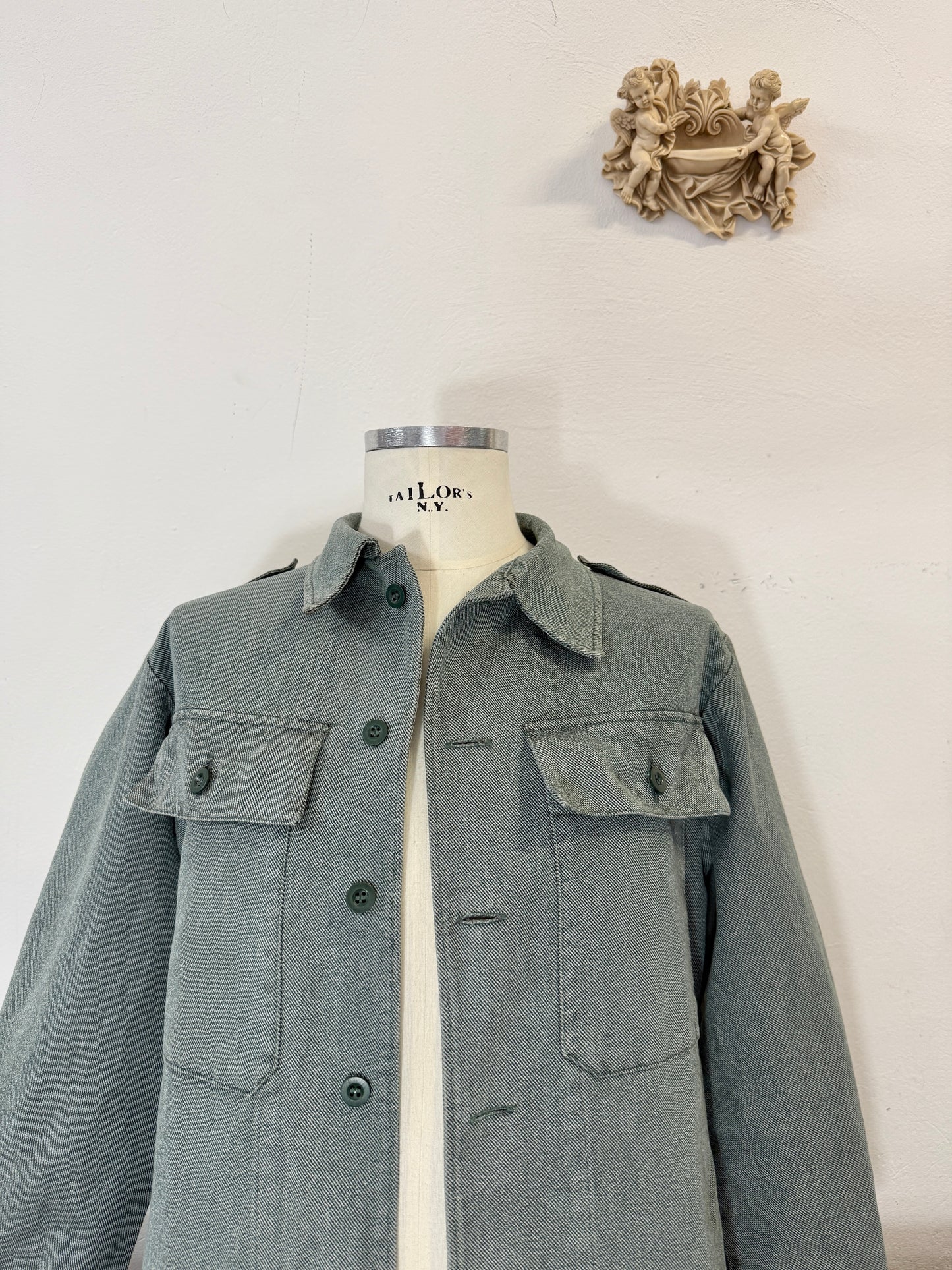 Vintage Swiss Army Jacket “M/L”