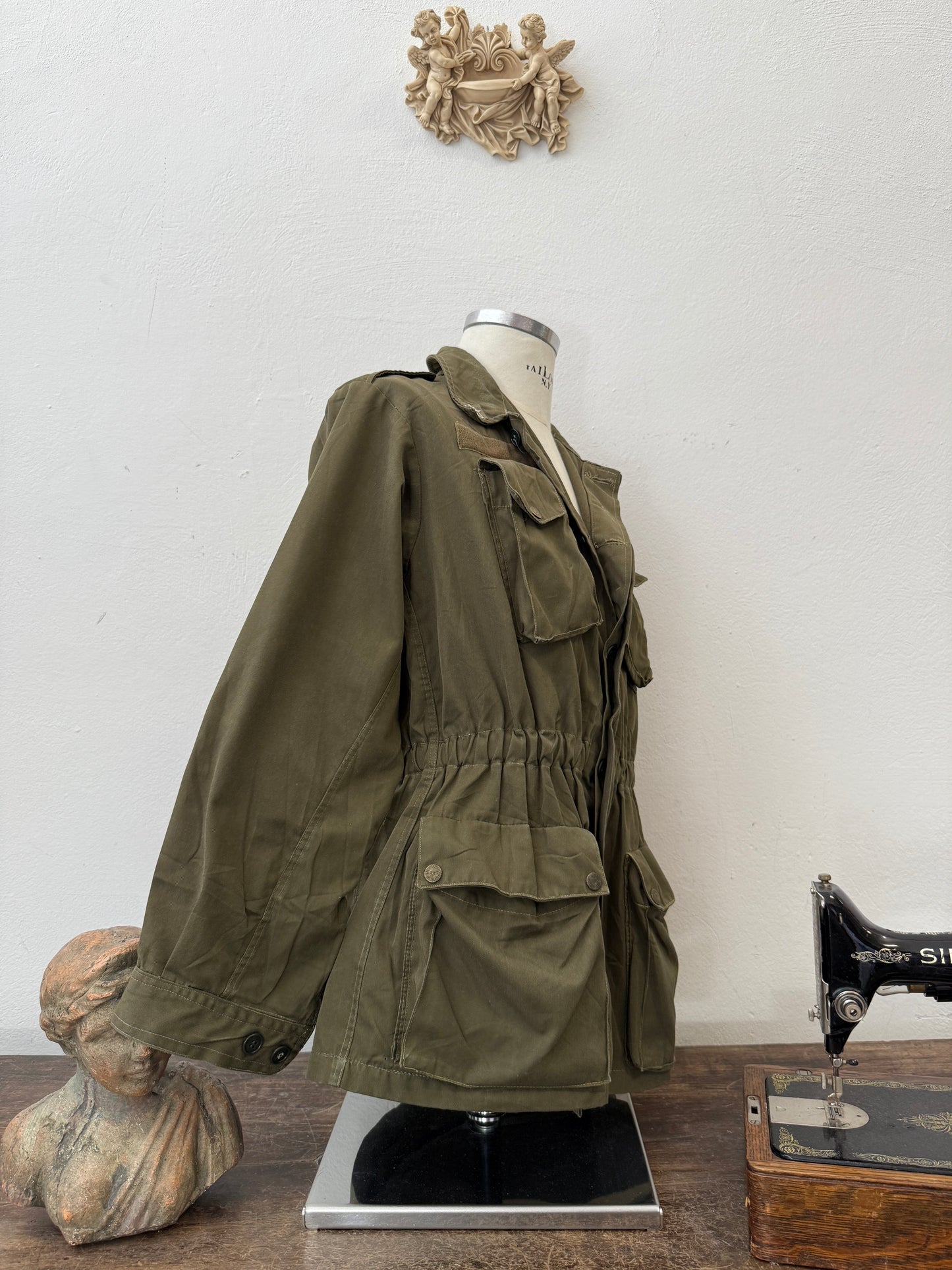 Vintage 80’s Italian Army Jacket “M”