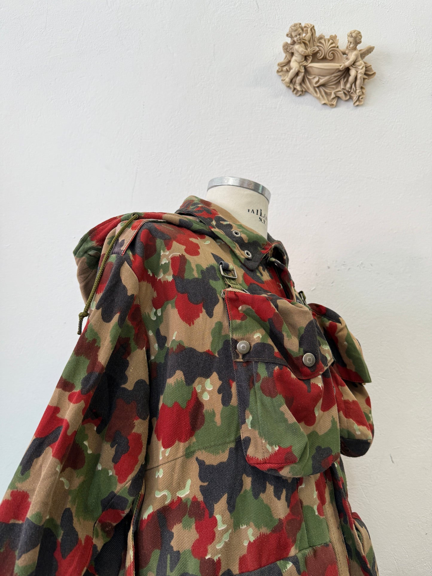Vintage Swiss Army Camo Jacket M70 “L”
