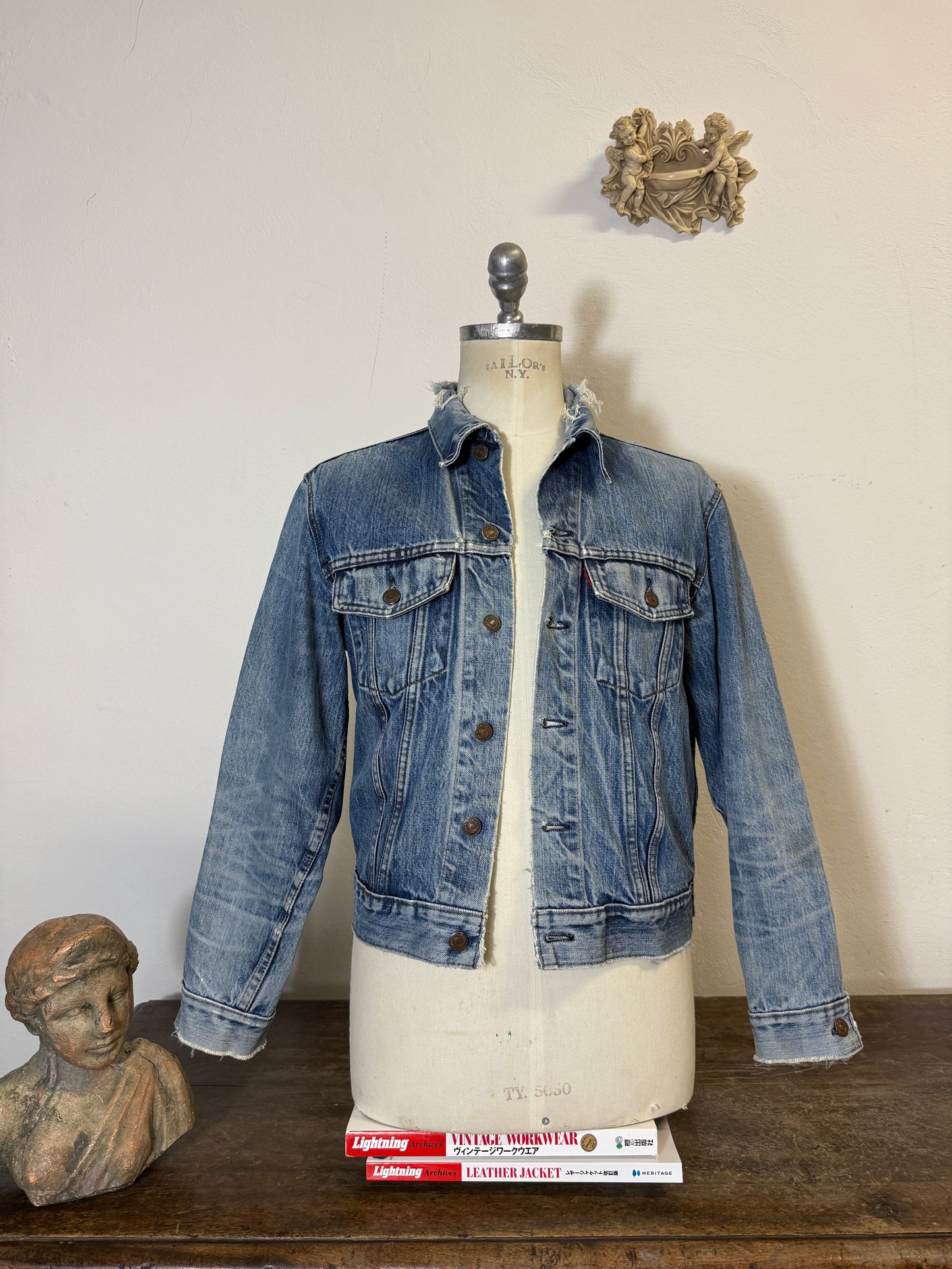 Vintage Levi’s Jacket “S”