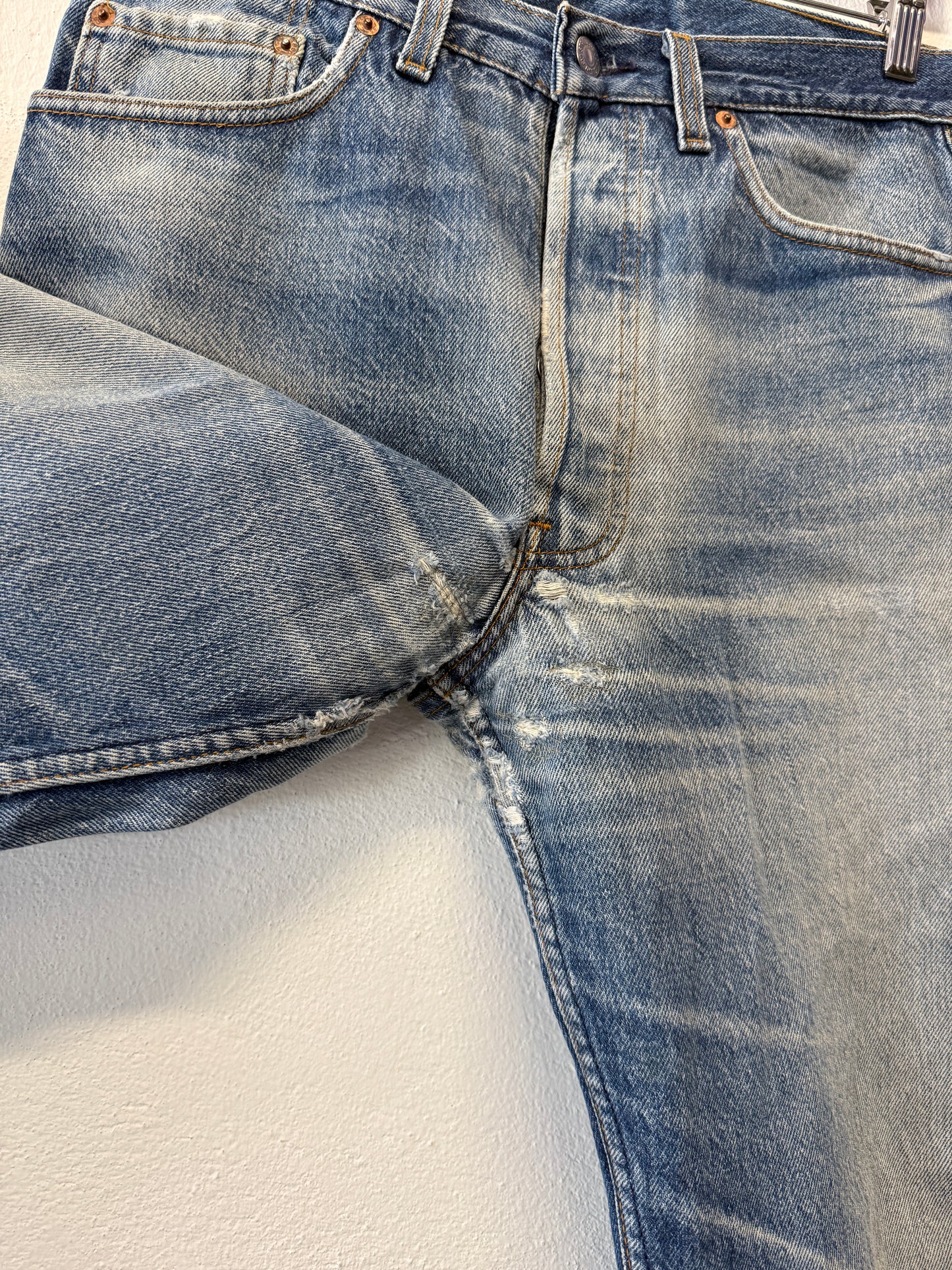 Vintage Levi’s 501 Made in Usa “W32 L30”