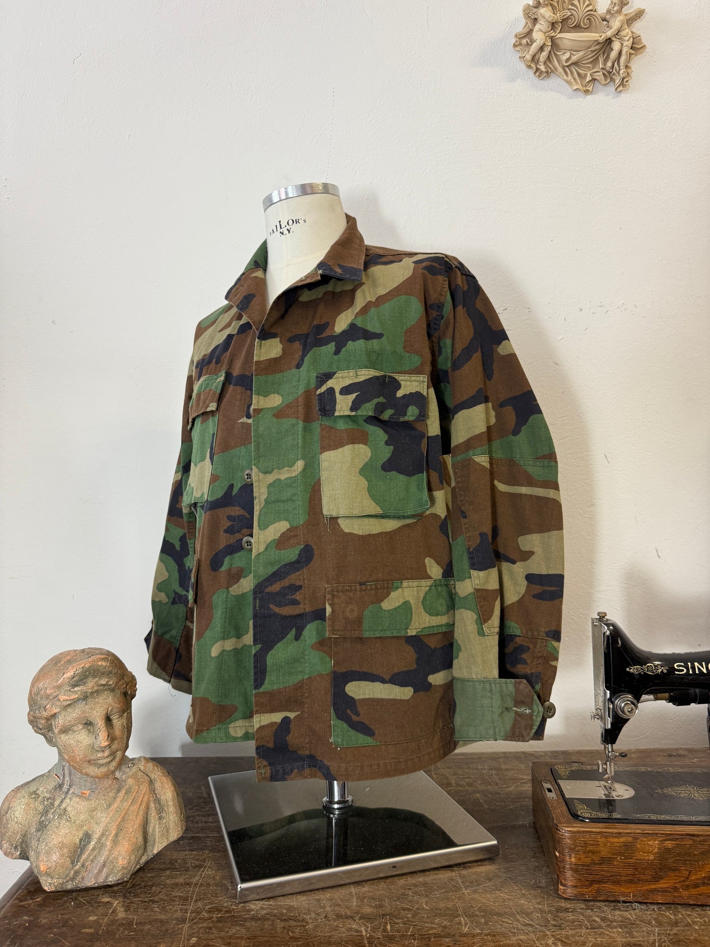 Vintage Woodland Camo Jacket Us Army “M”