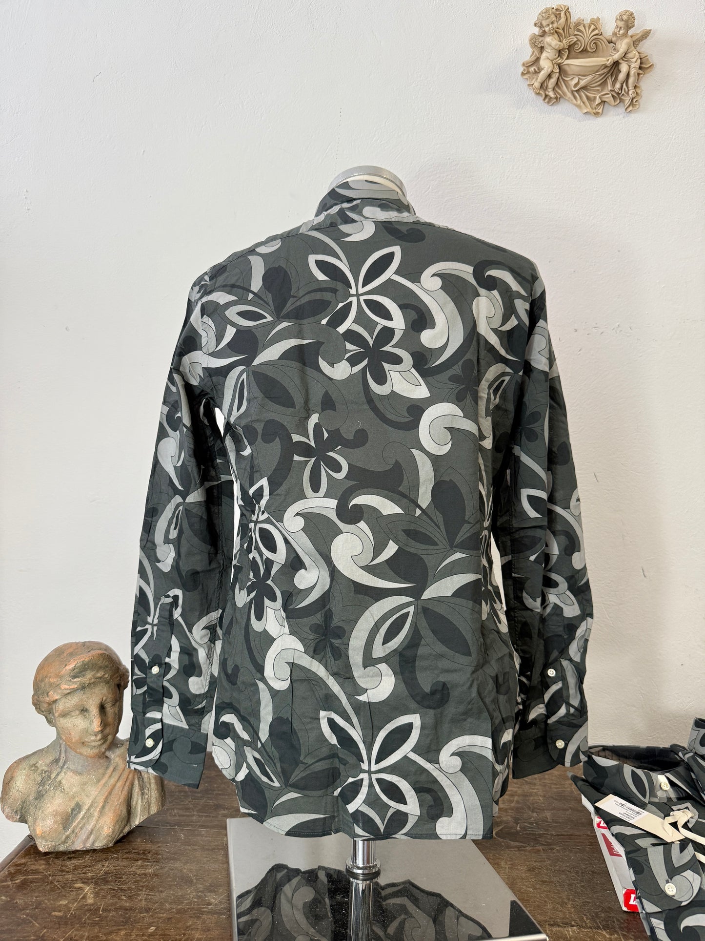 Guy Rover Shirt