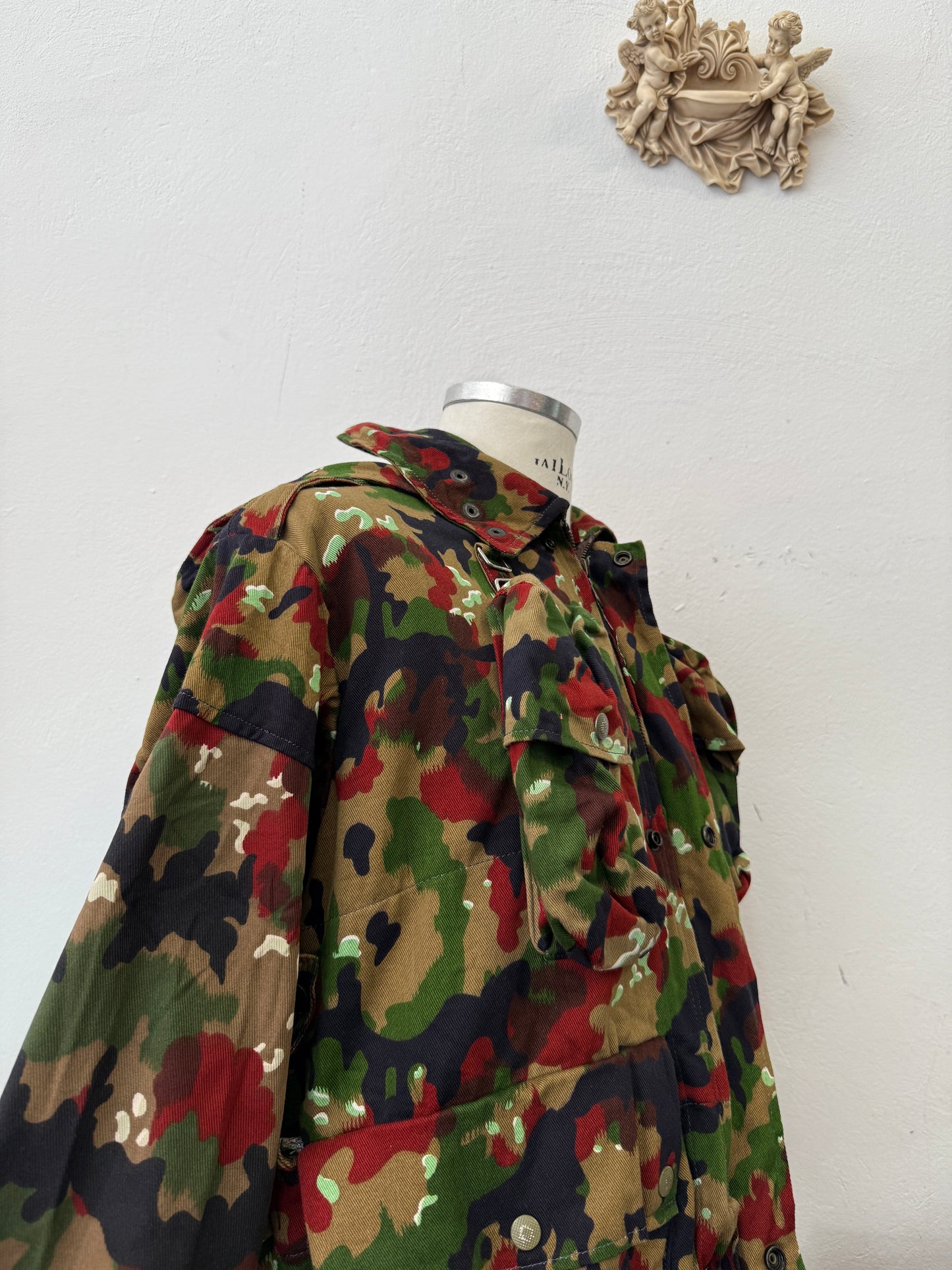 Vintage Swiss Army Camo Jacket M70 “L”