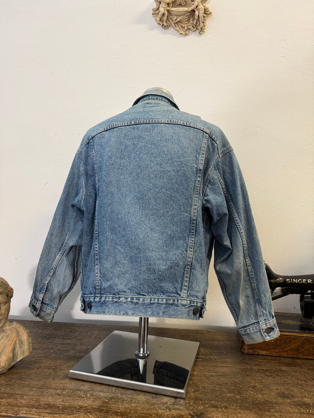 Vintage Levi’s Jacket “L”