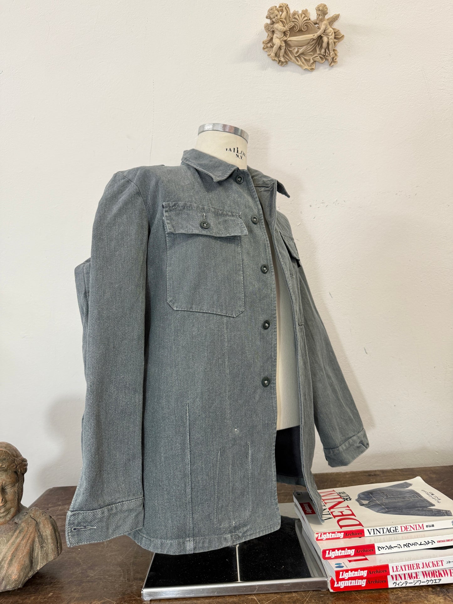 Vintage Swiss Army Jacket “M/L”