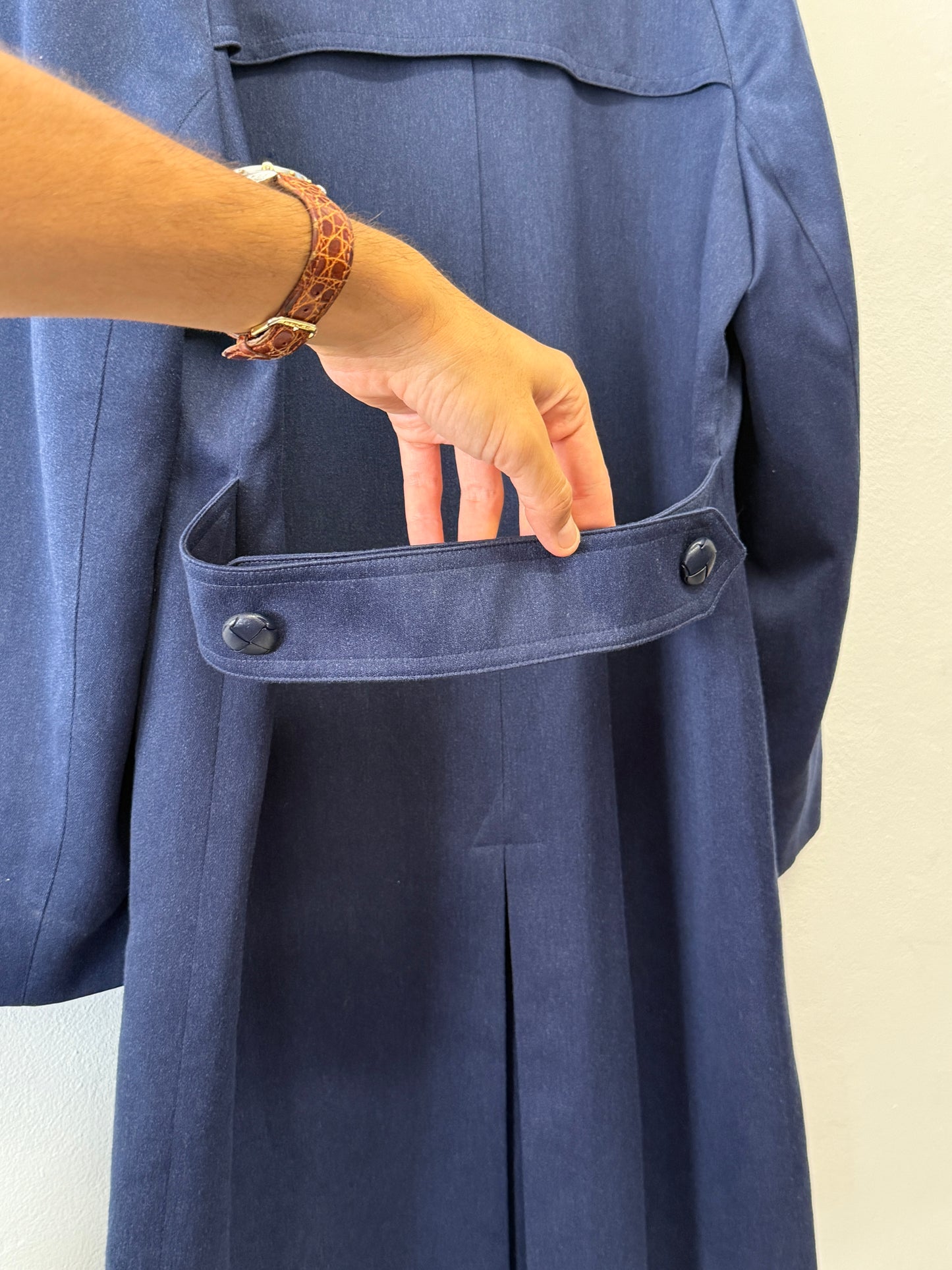 Vintage 90’s Navy Blue Raglan Coat “L”