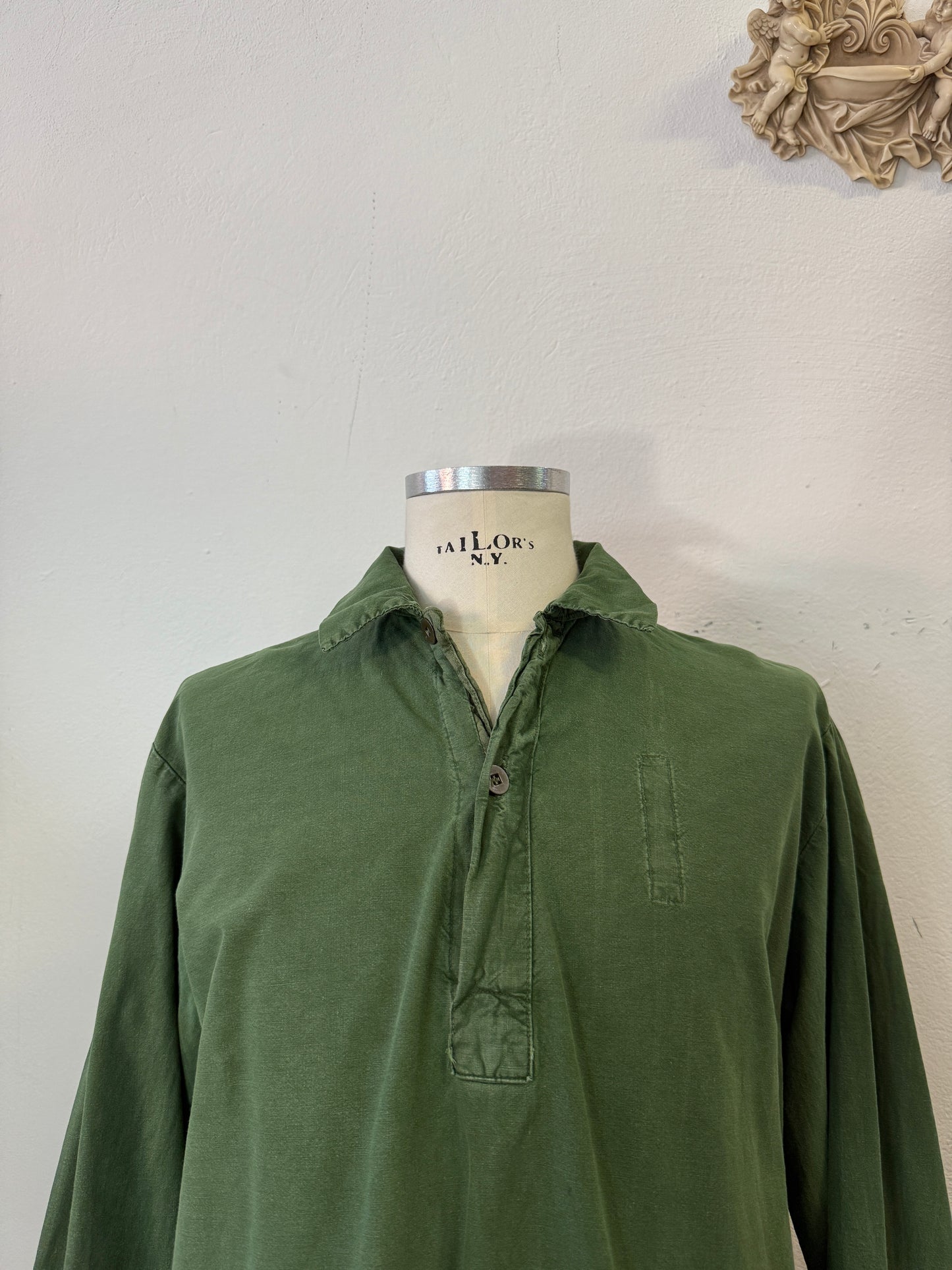 Vintage 80’s Swedish Army Shirt “L”