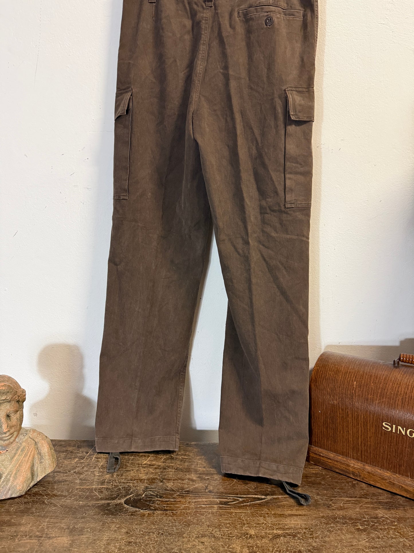 Vintage 80’s German Army Moleskin Cargo Pants “W34”