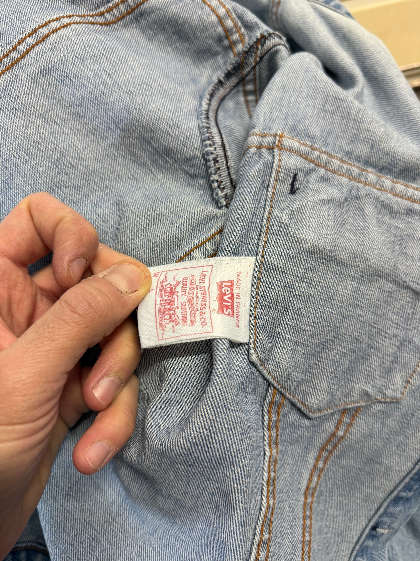 Vintage Levi’s Jacket “S/M”