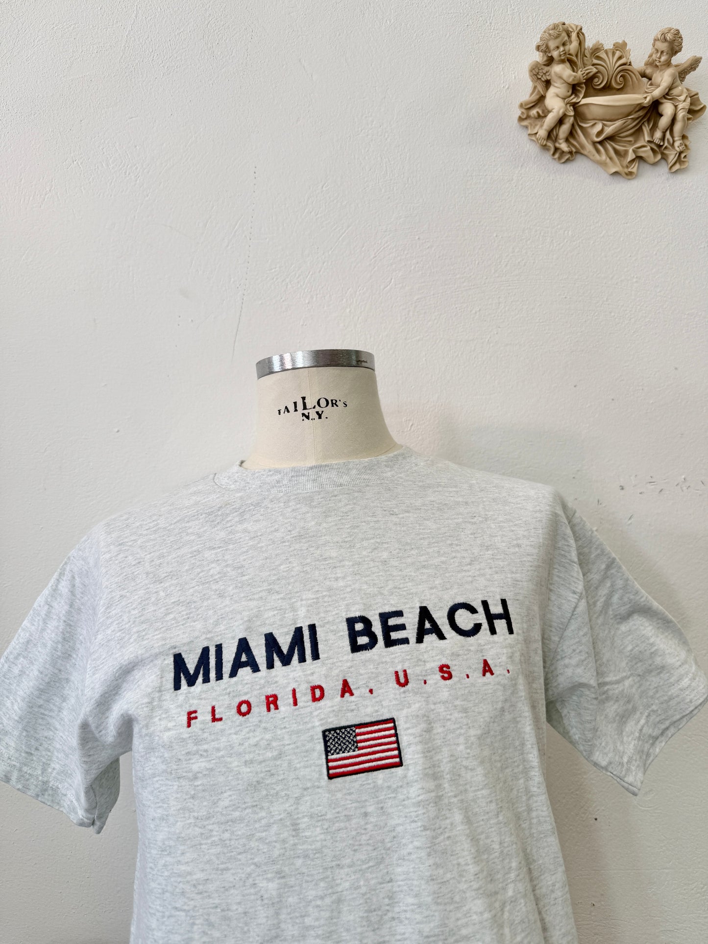 Vintage Fruit Of The Loom Tee “MIAMI BEACH” - M