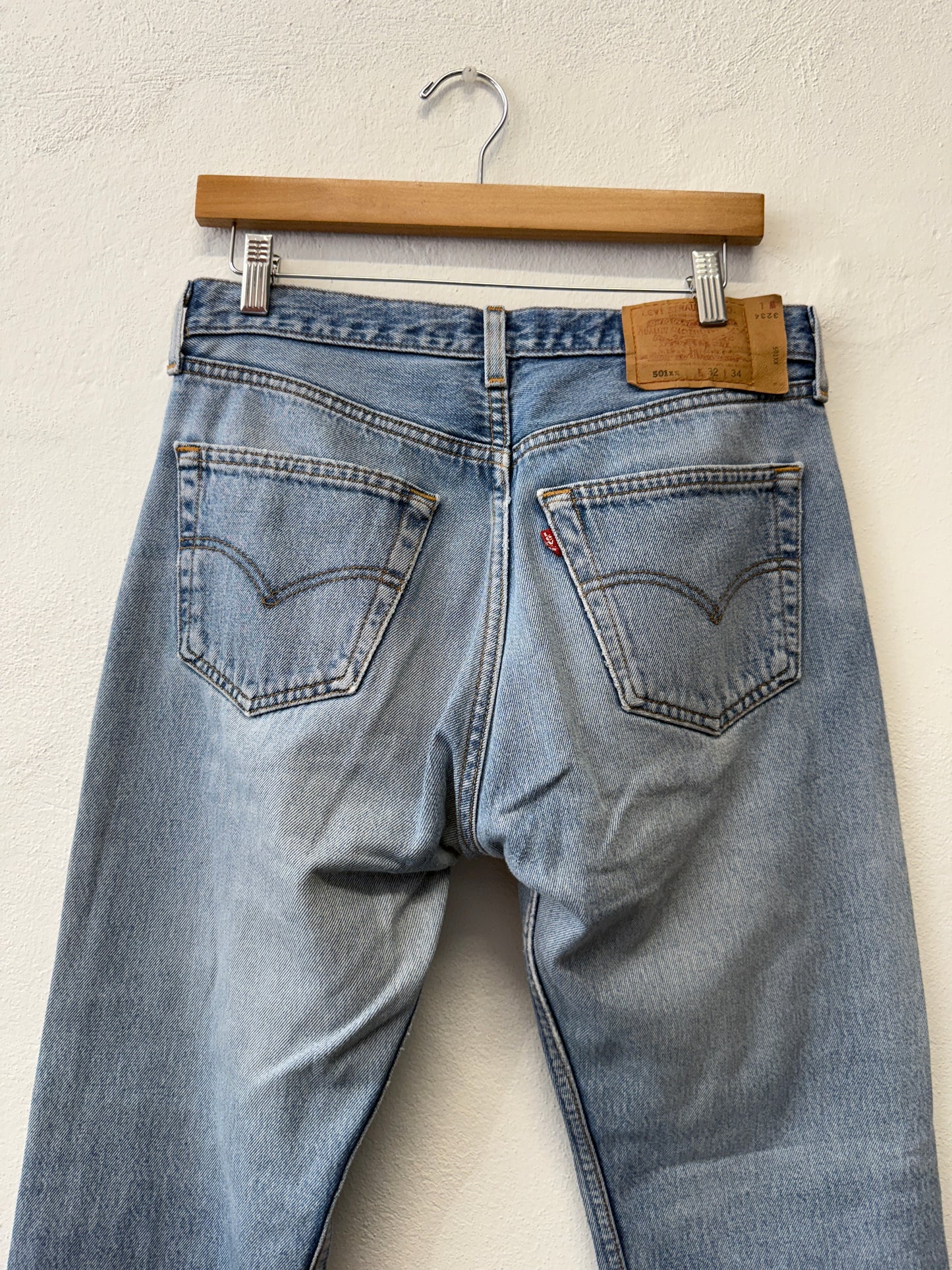 Vintage Levi’s 501 Made in Usa “W31 L32”