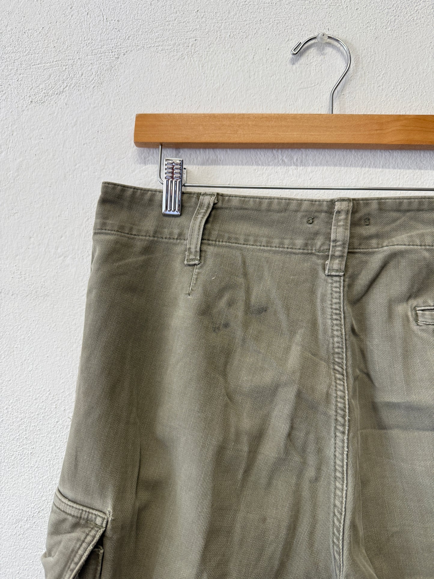 Vintage 80’s German Army Moleskin Cargo Pants “W33”