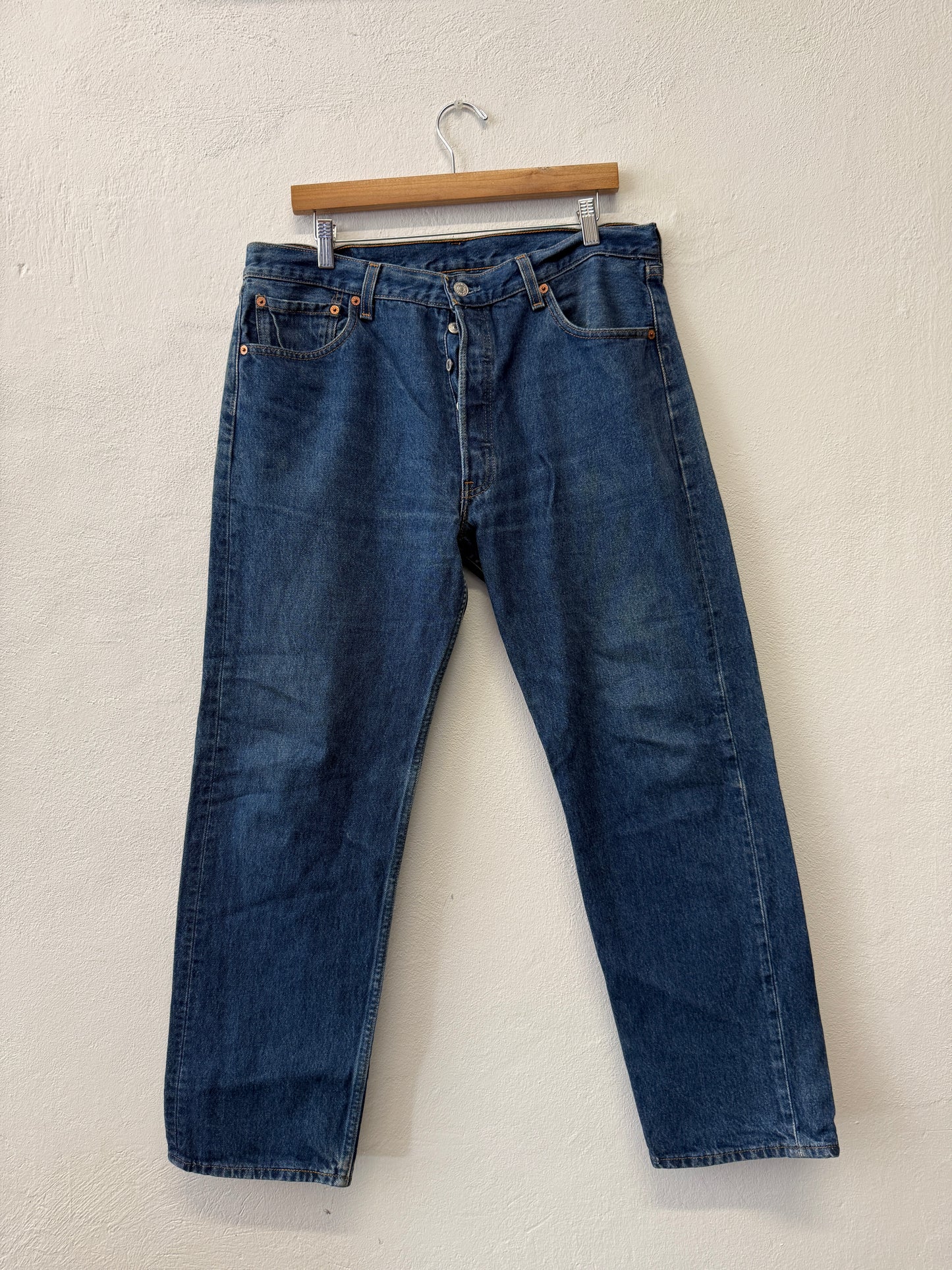 Vintage Levi’s 501 Made in Usa “W35 L32”