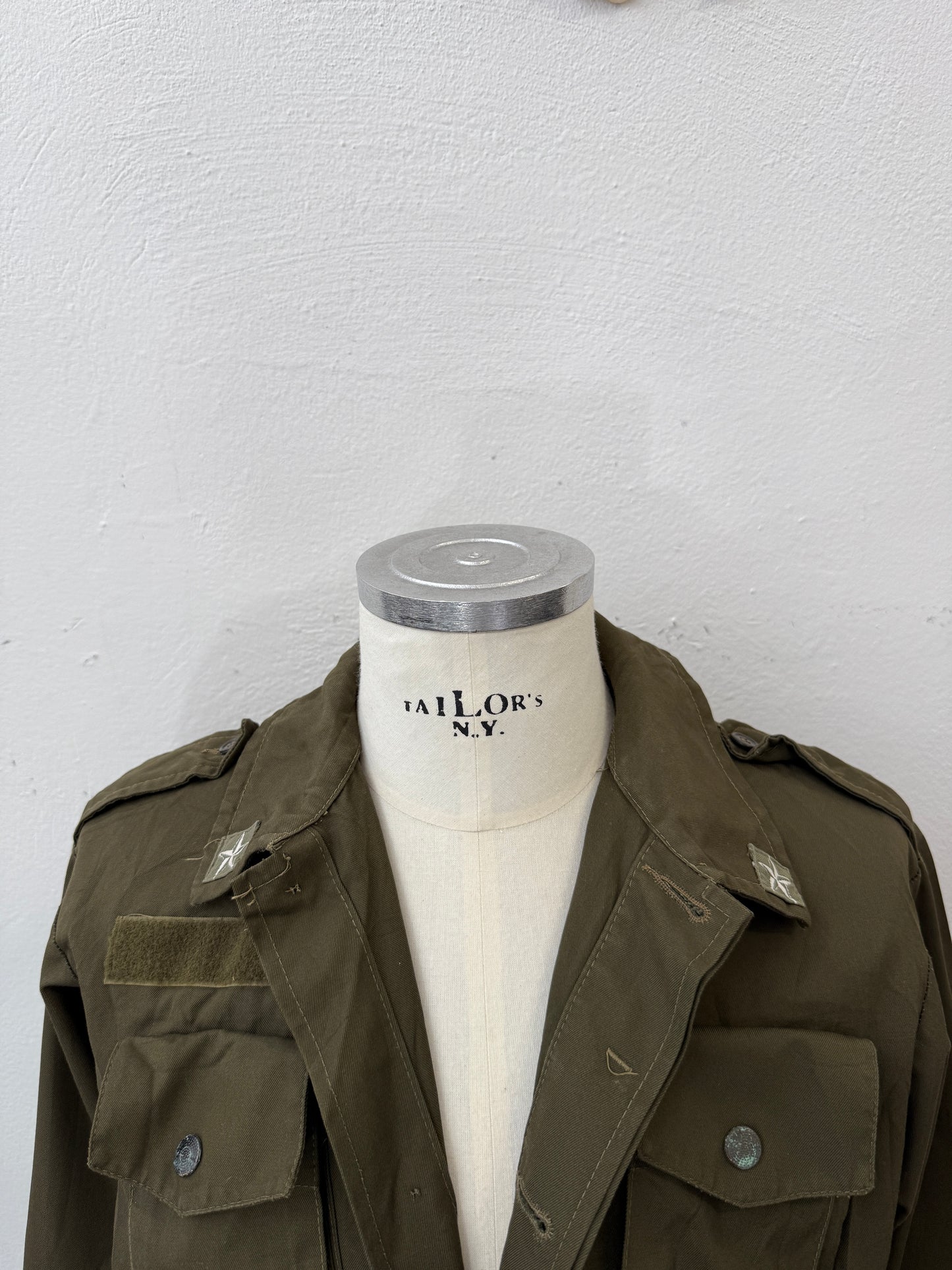Vintage 80’s Italian Army Jacket “M”