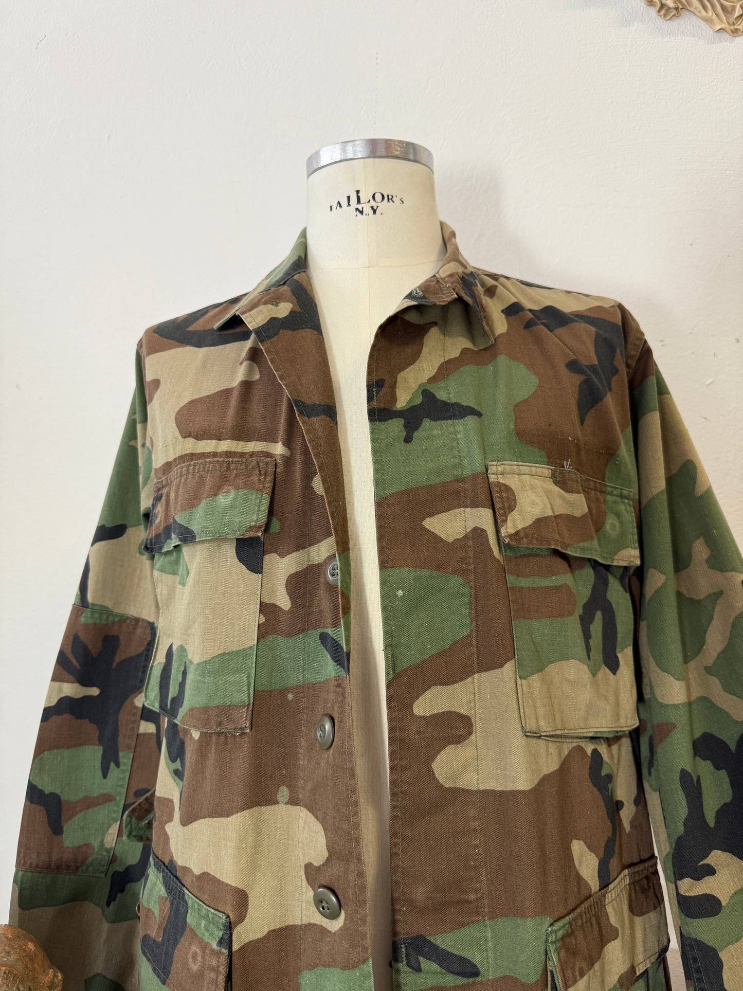 Vintage Woodland Camo Jacket Us Army “M”
