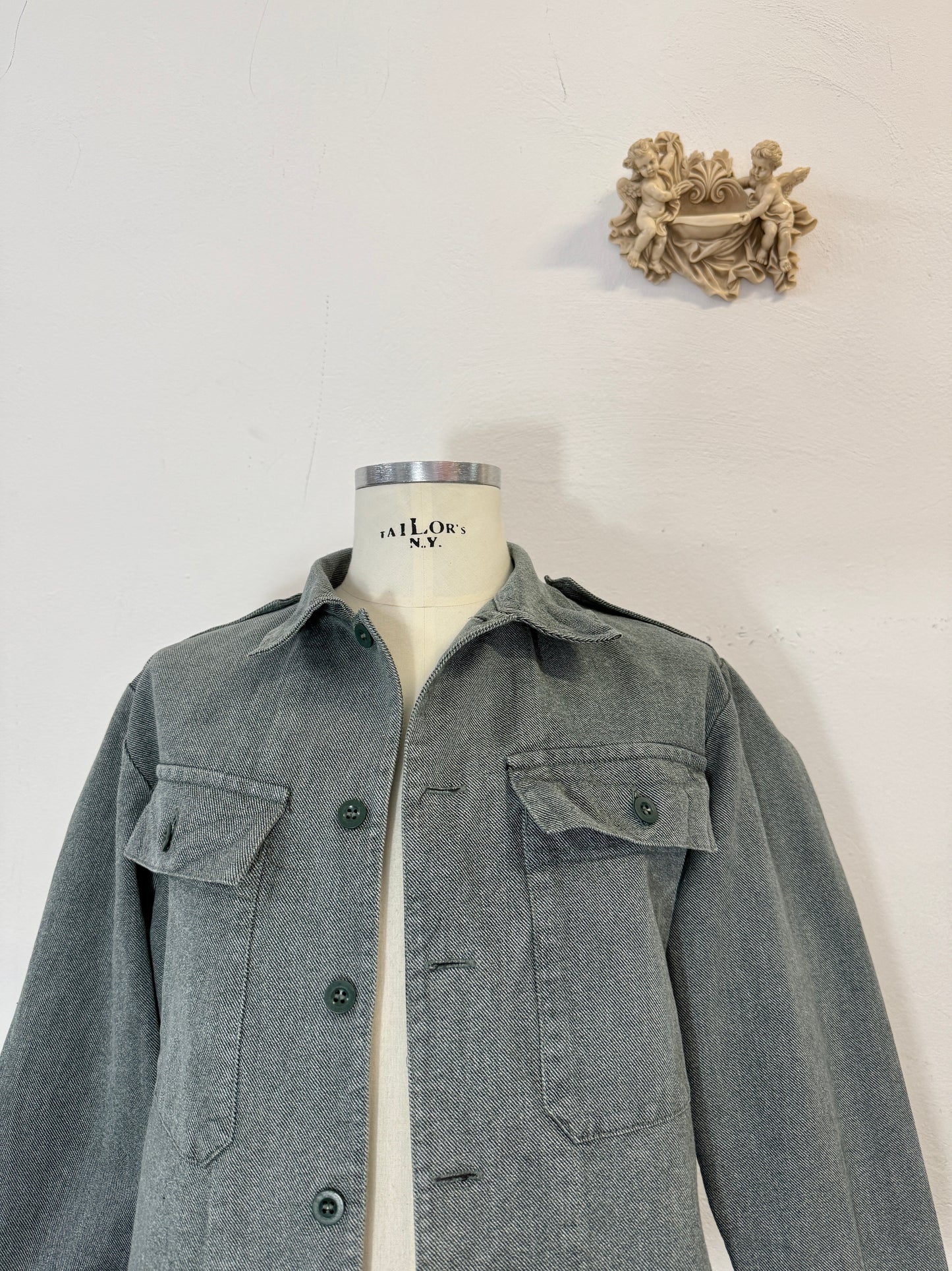 Vintage Swiss Army Jacket “M/L”