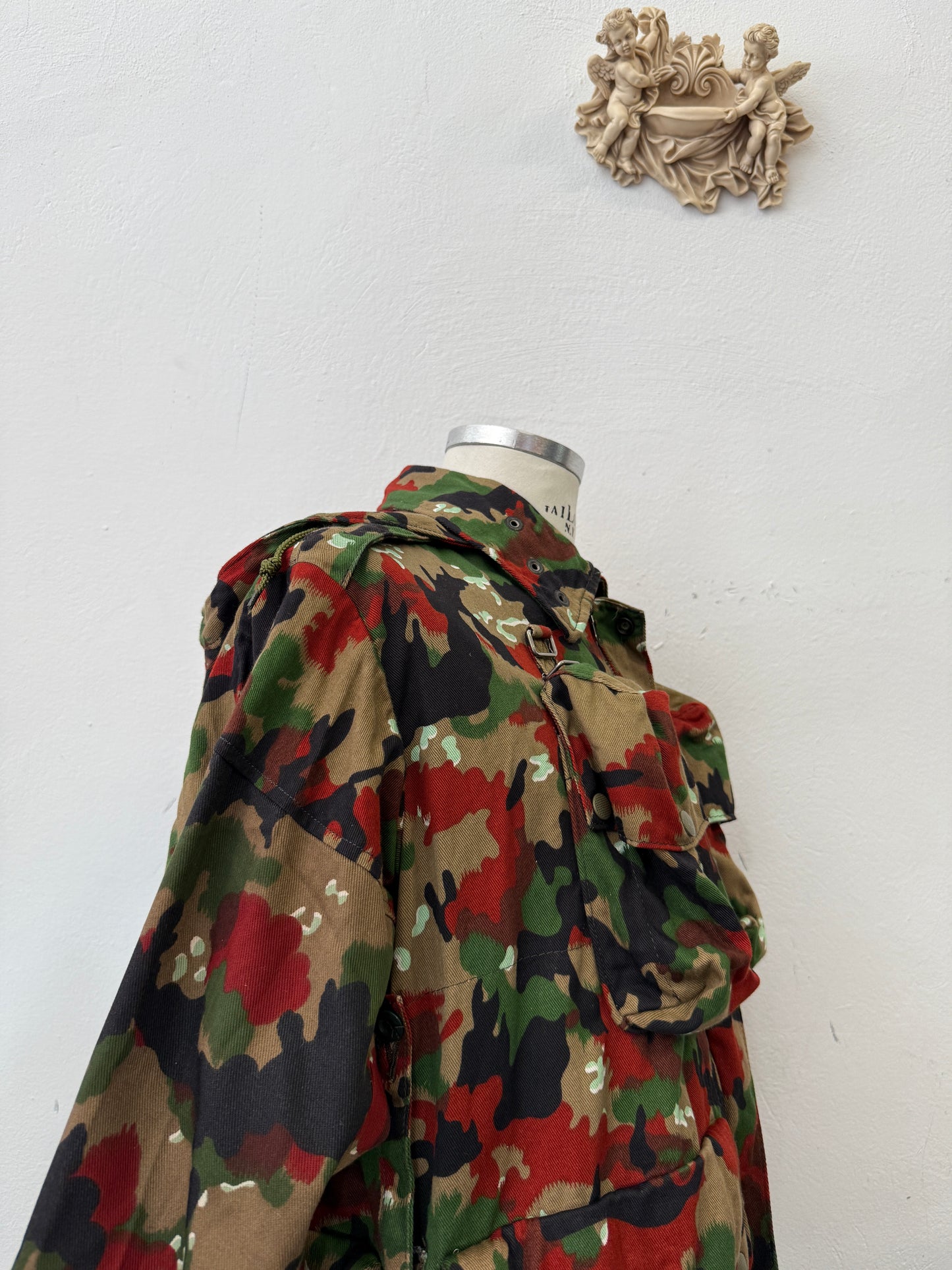 Vintage Swiss Army Camo Jacket M70 “M/L”