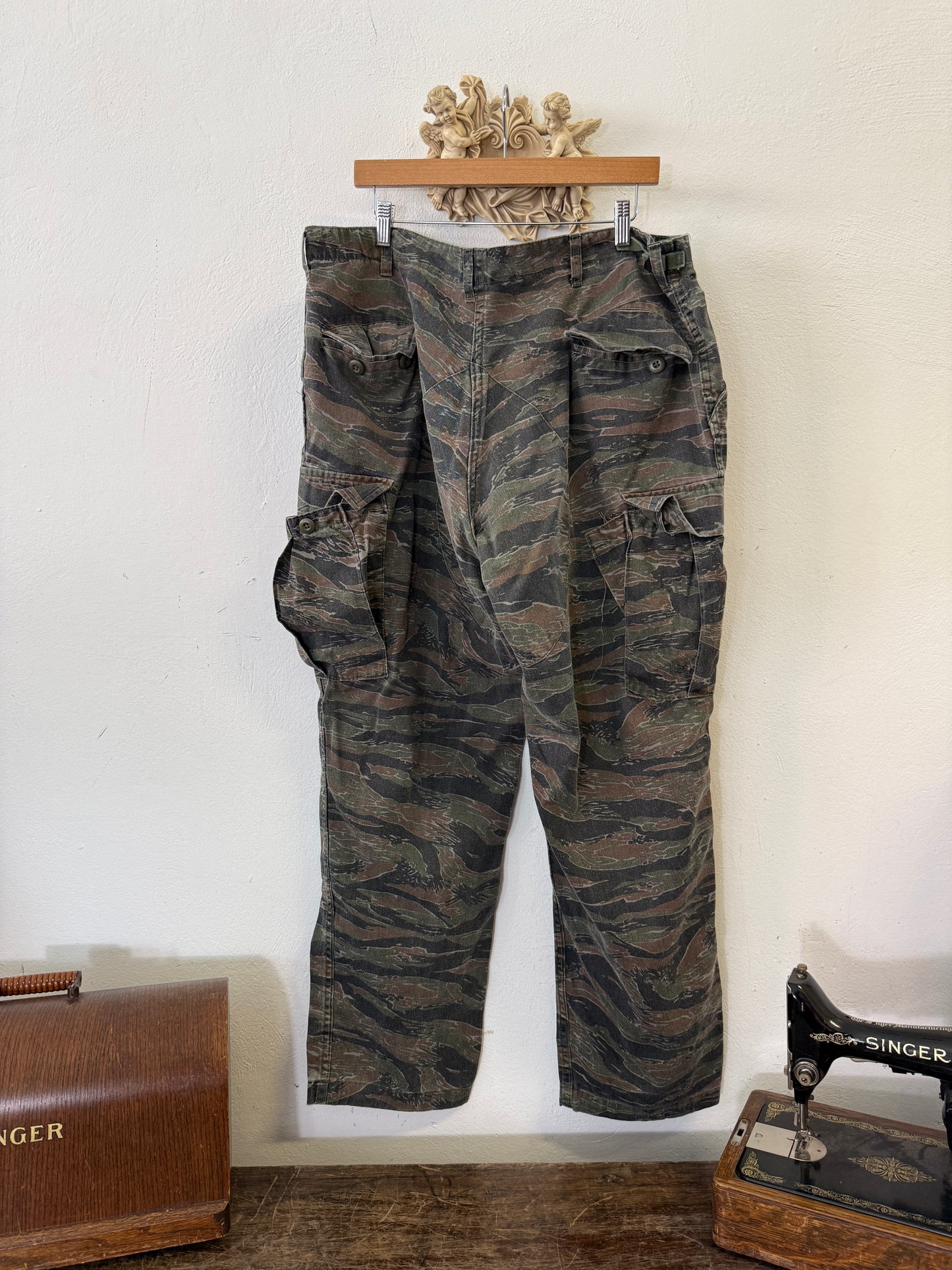 Vintage Tiger Cargo Pants Us Army “W40”