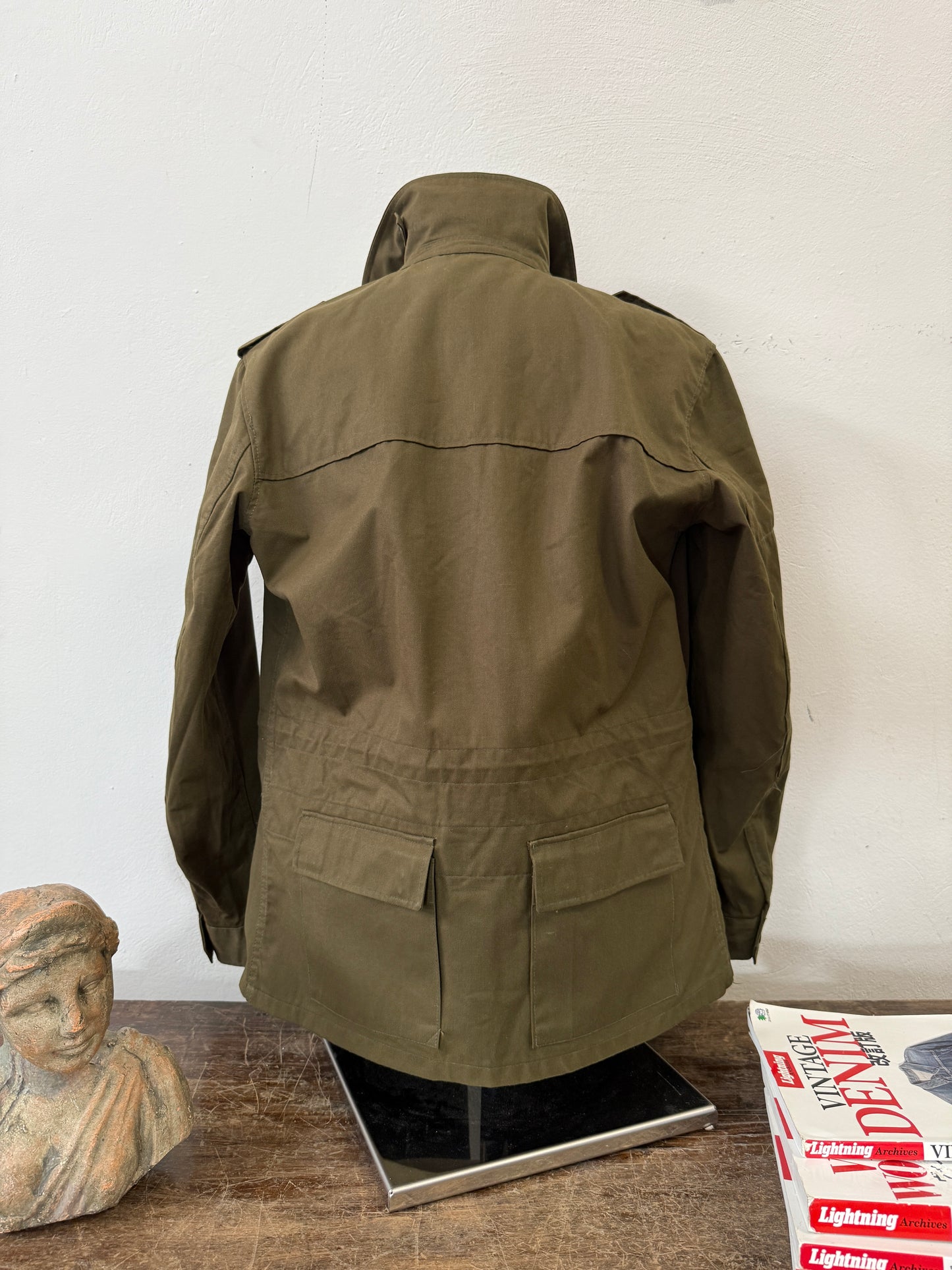 Vintage 90’s Czech Army Jacket “L”