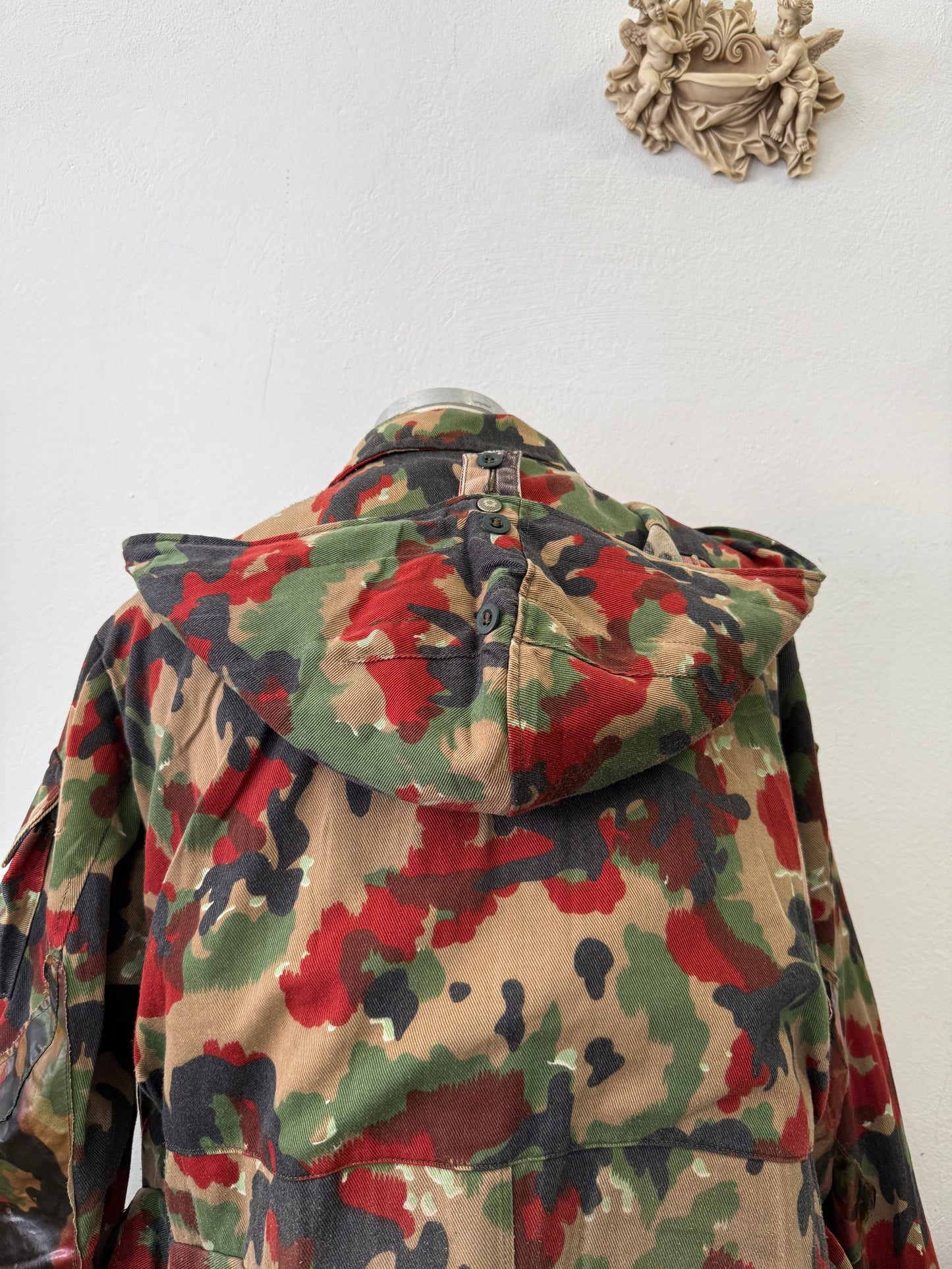 Vintage Swiss Army Camo Jacket M70 “L”