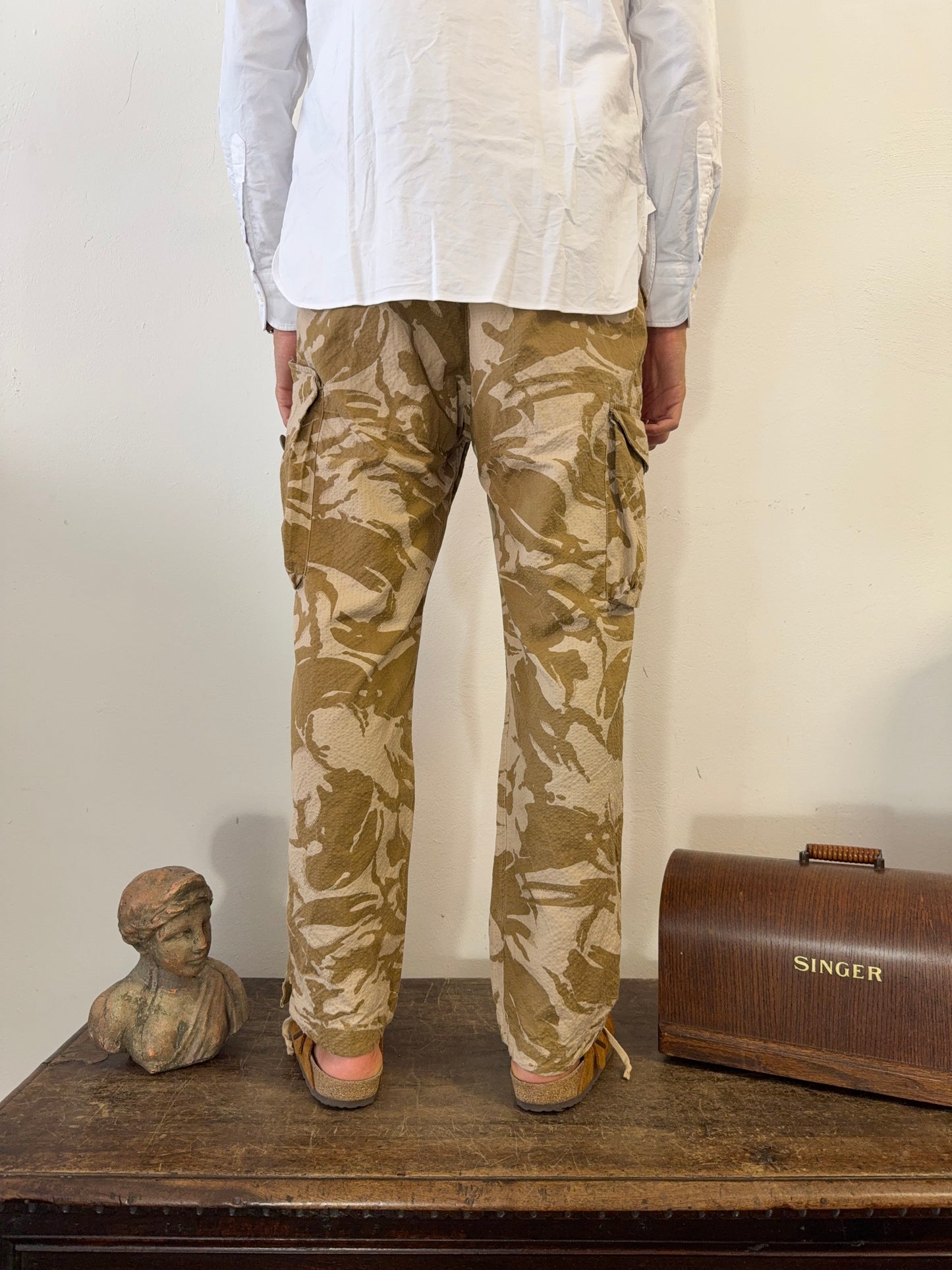 Vintage 90’s British Army Military Windproof Trousers Desert Camo “W34”