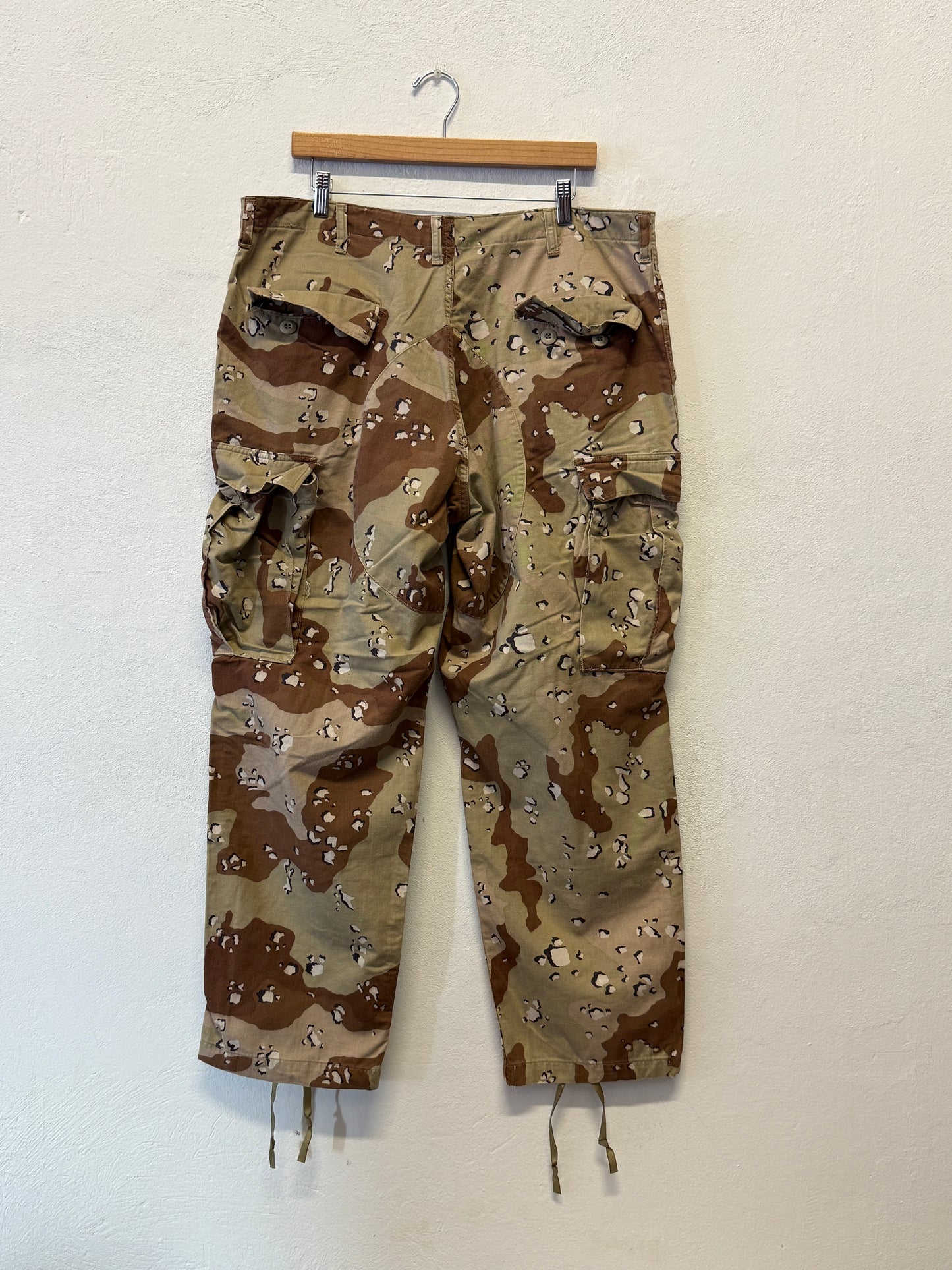 Vintage Desert Chocolate Cargo Pants Us Army “W38”