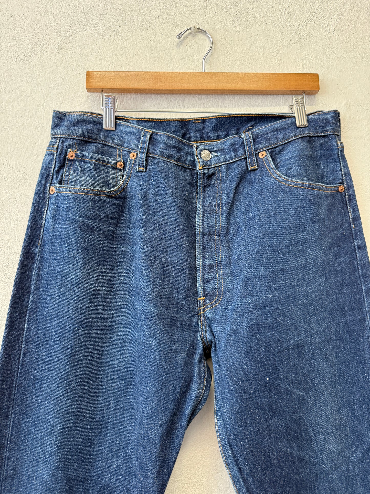 Vintage Levi’s 501 Made in Usa “W34 L 32”