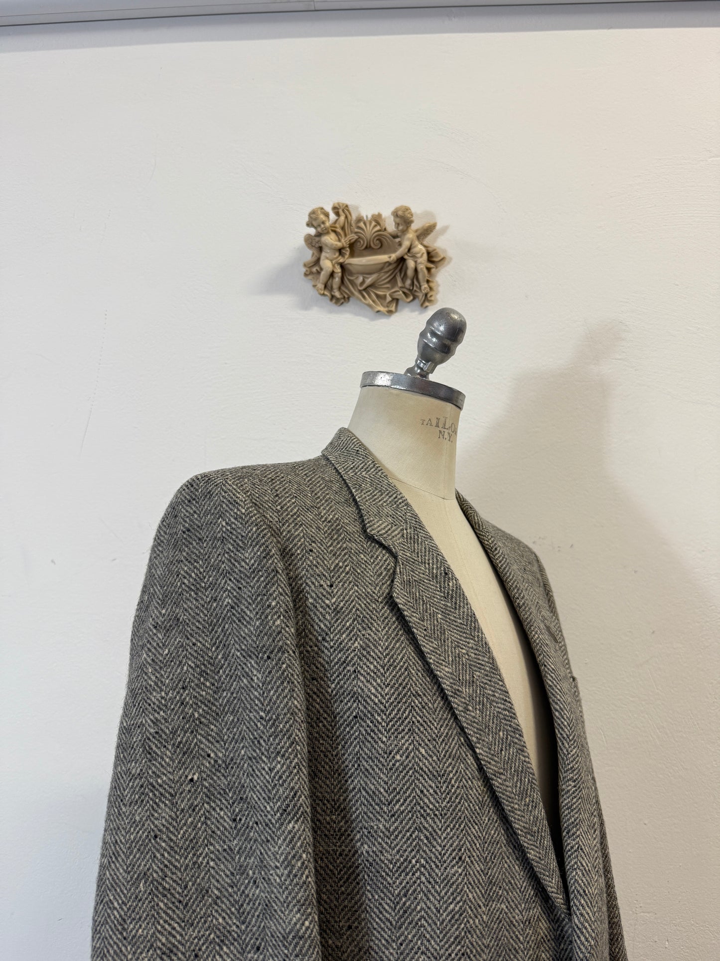 Vintage Wool Harringbone Blazer “M”