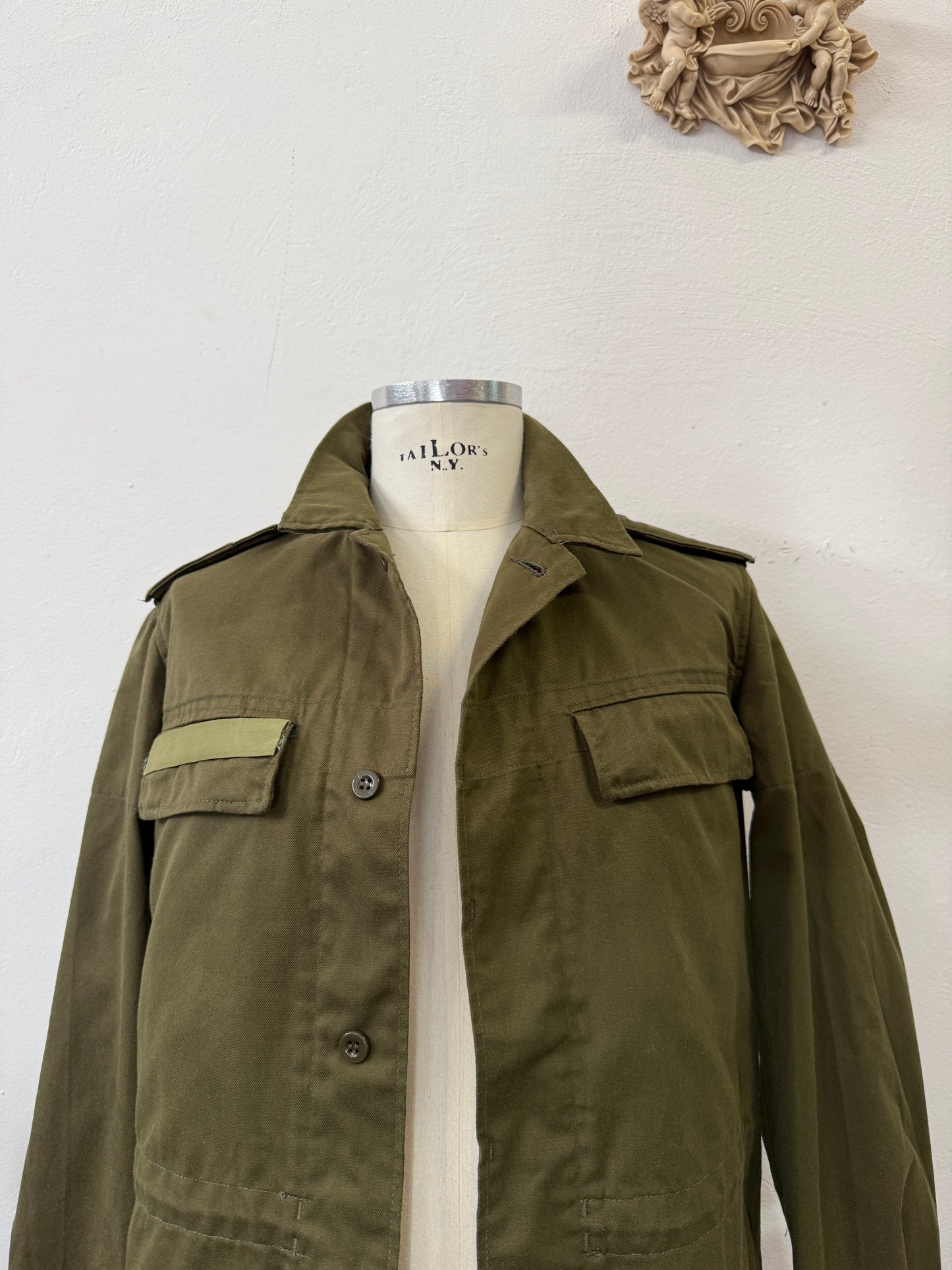 Vintage 90’s Czech Army Jacket “M/L”