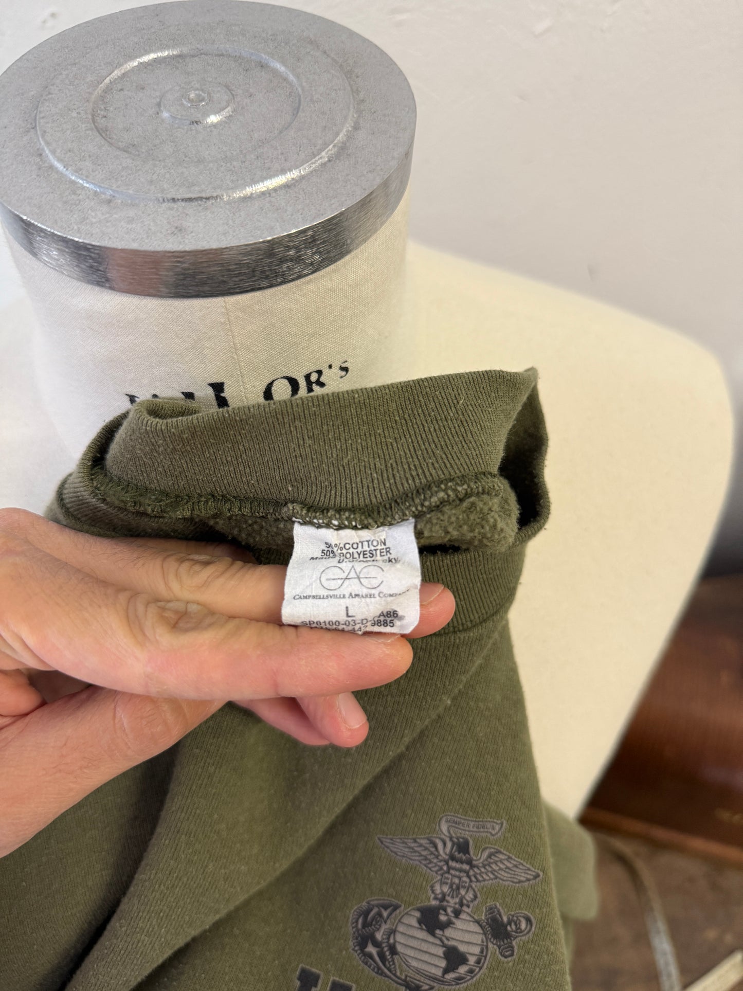 Vintage USMC Sweatshirt - Made in Usa “L”