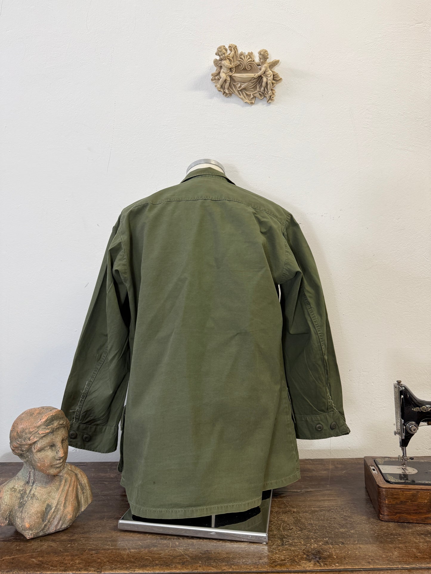 Vintage 60’s Jungle Jacket Rip Stop Us Army “M/L”