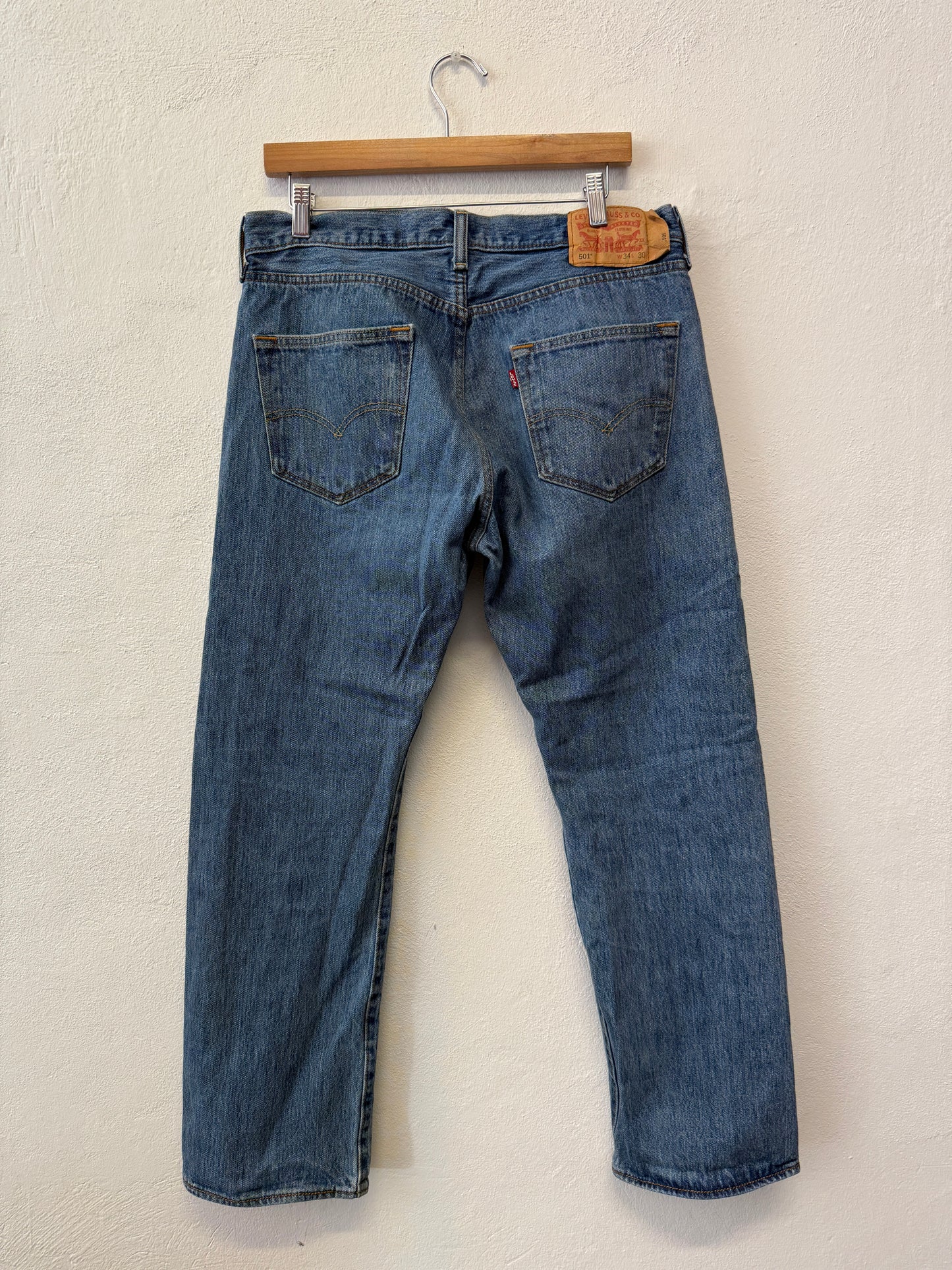 Vintage Levi’s 501 “W34 L30”