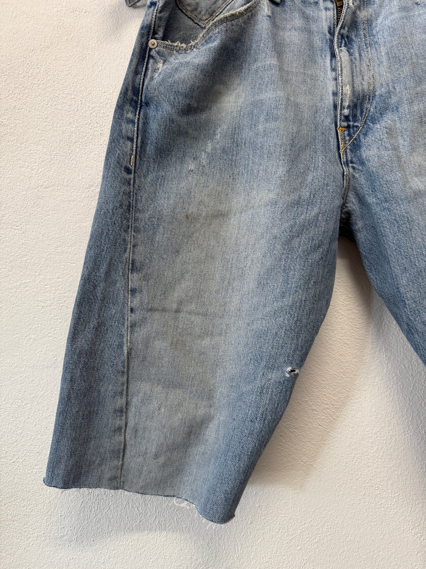 Vintage Levi’s Short Engineered “W33”