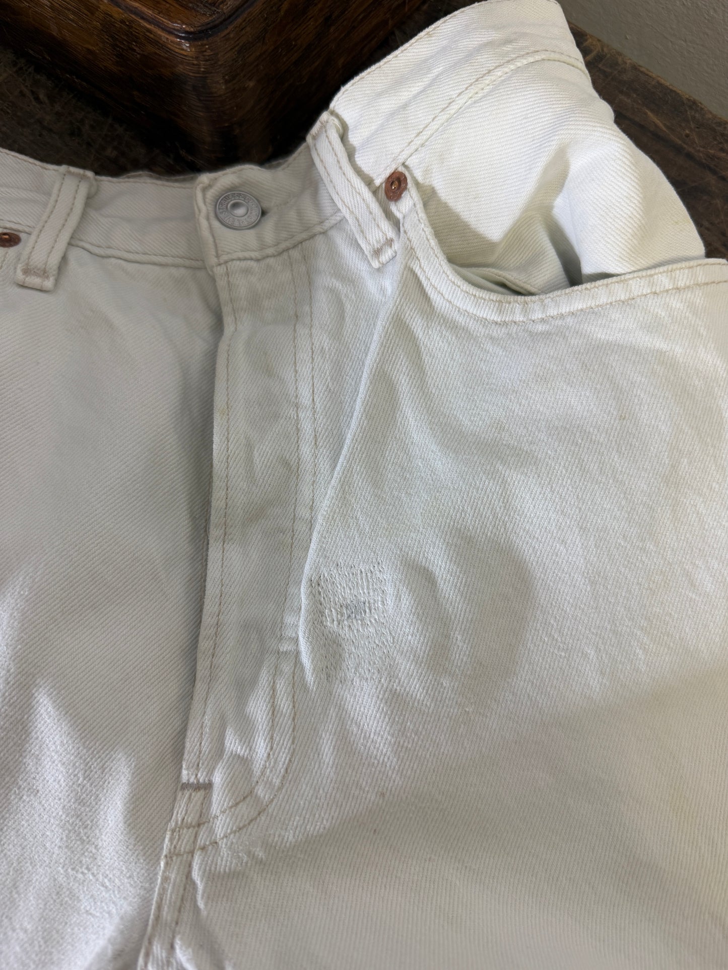 Vintage Levi’s 501 “W31 L32”