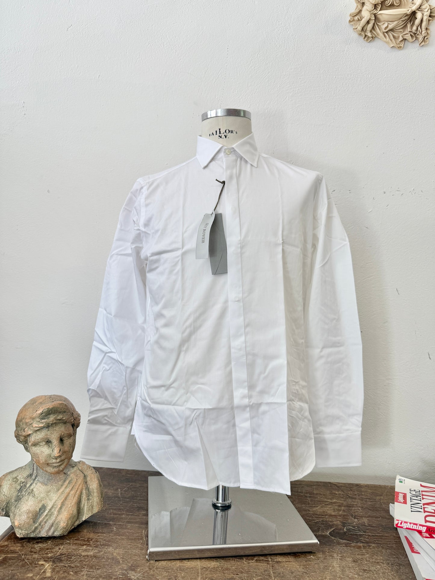 Guy Rover Shirt