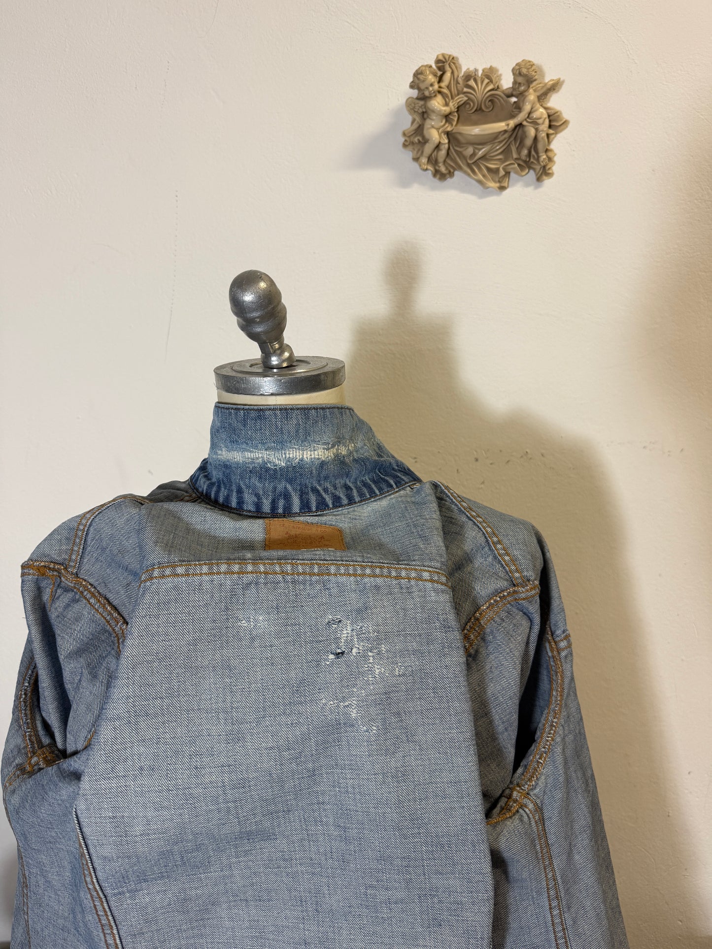 Vintage Levi’s Jacket “M”