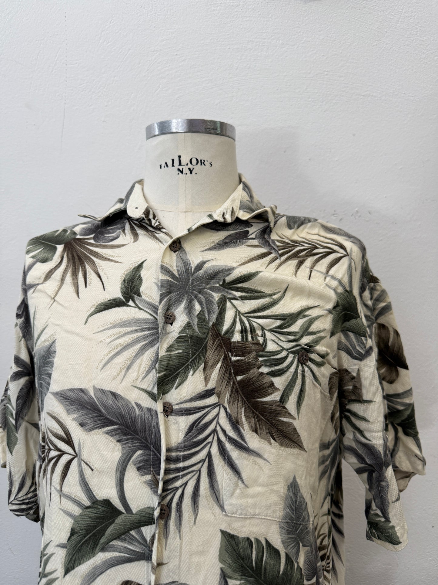 Vintage Hawaiian Shirt “L”