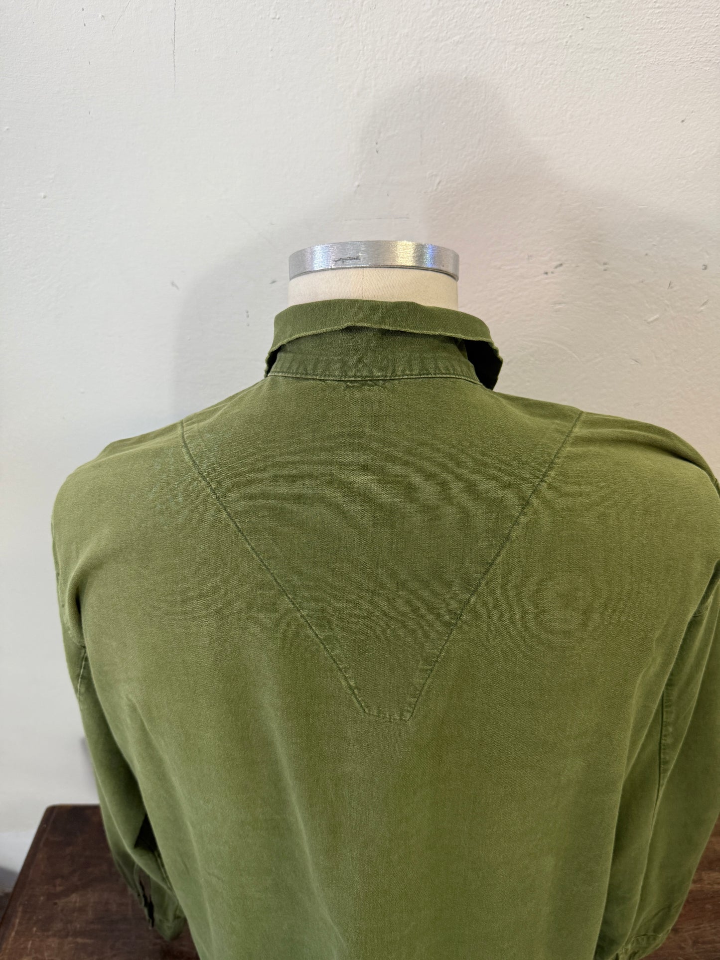 Vintage 80’s Swedish Army Shirt “L”