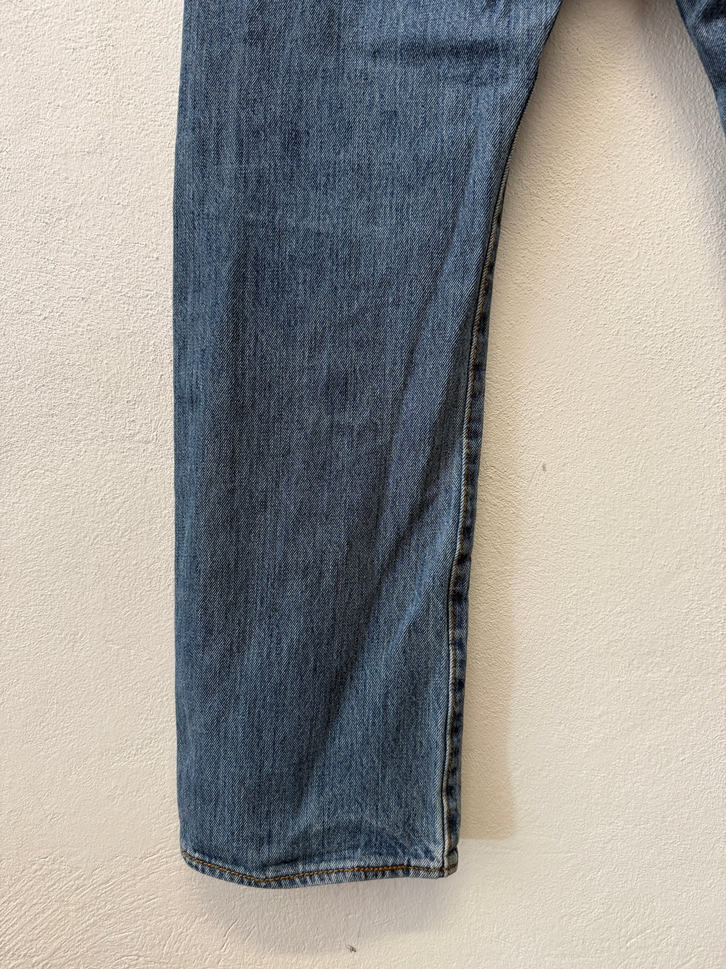 Vintage Levi’s 501 “W34 L30”