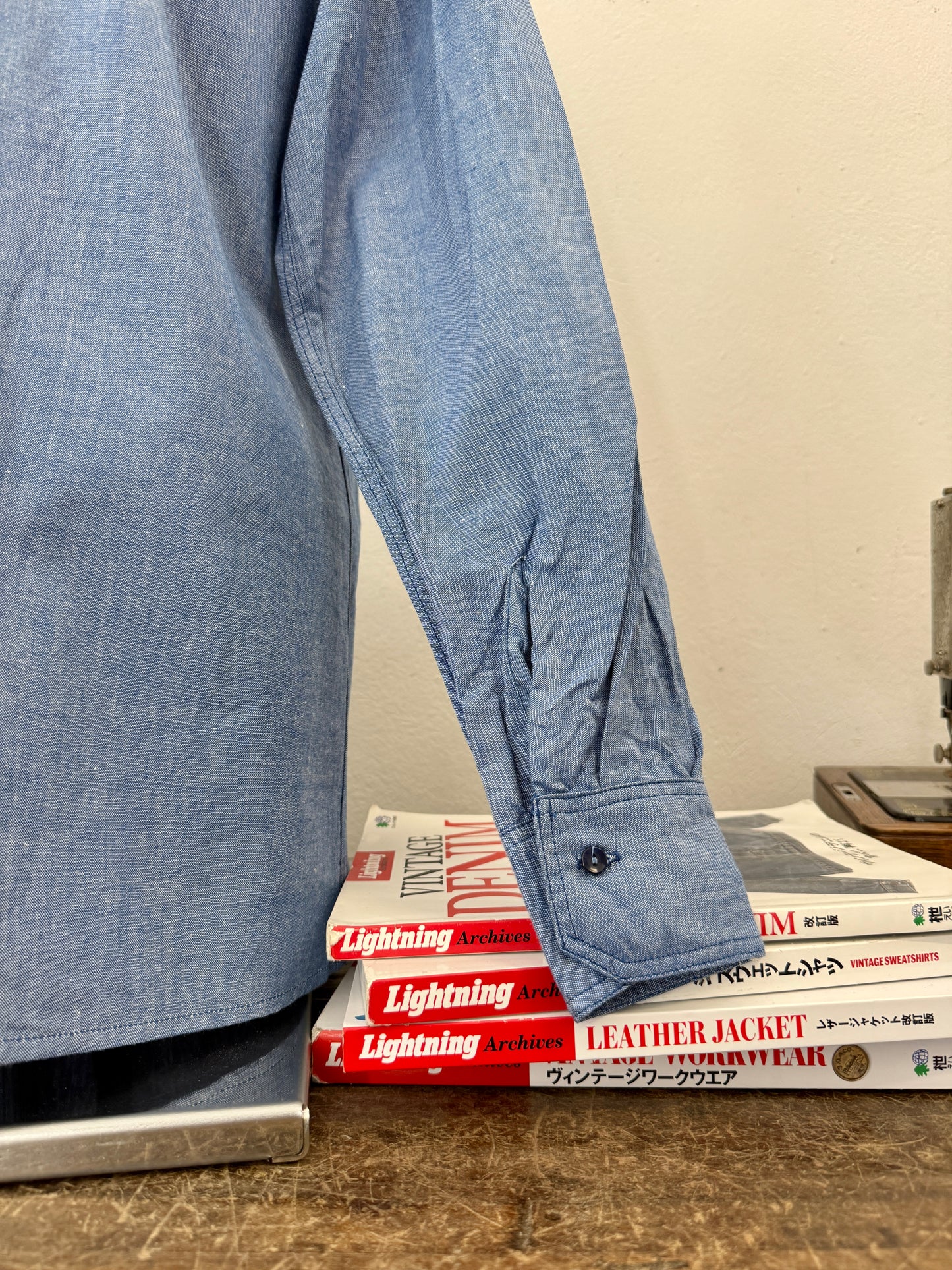 Vintage 90’s Italian Navy Shirt “L”