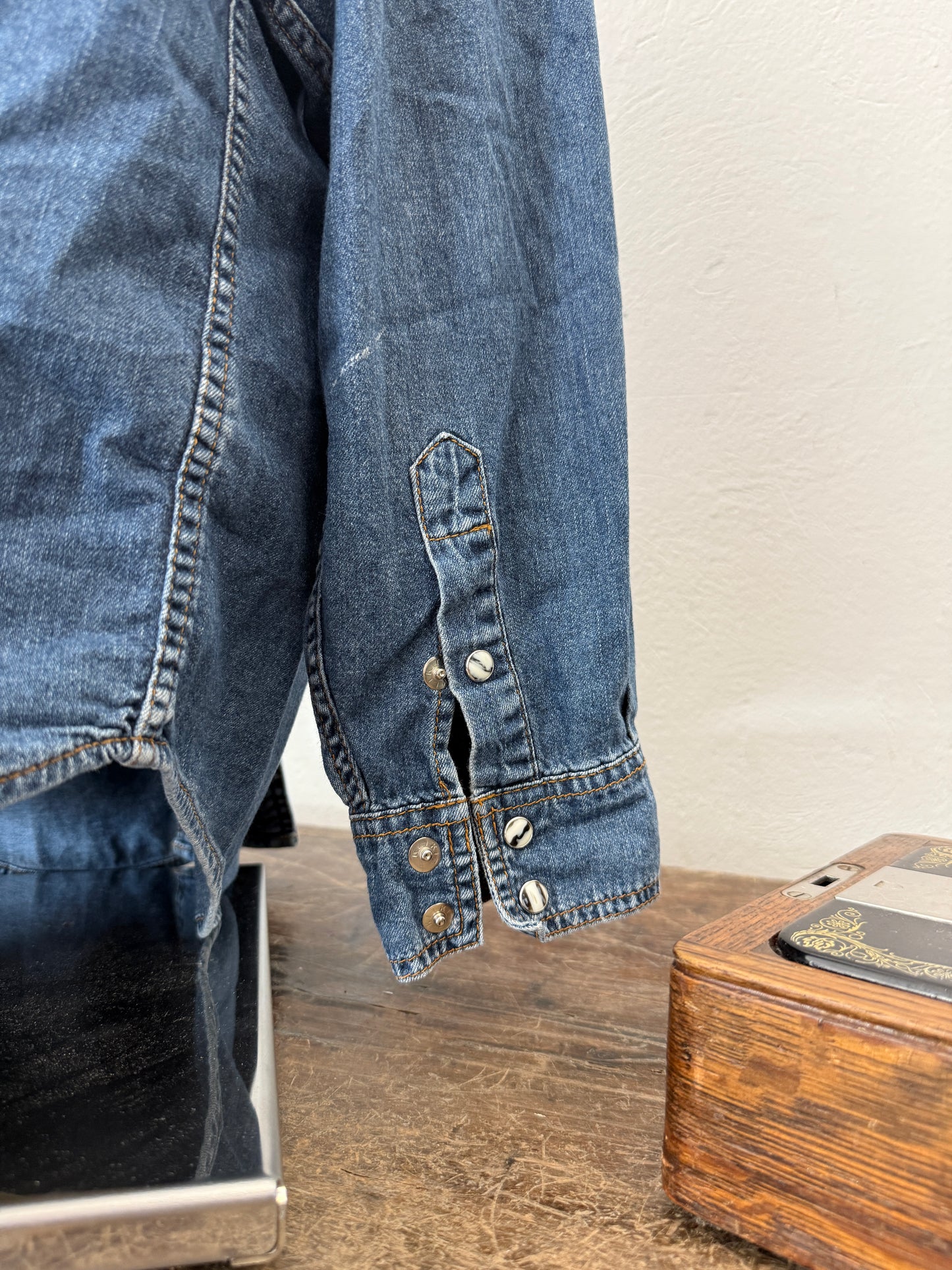 Vintage Wrangler Denim Shirt “L/XL”
